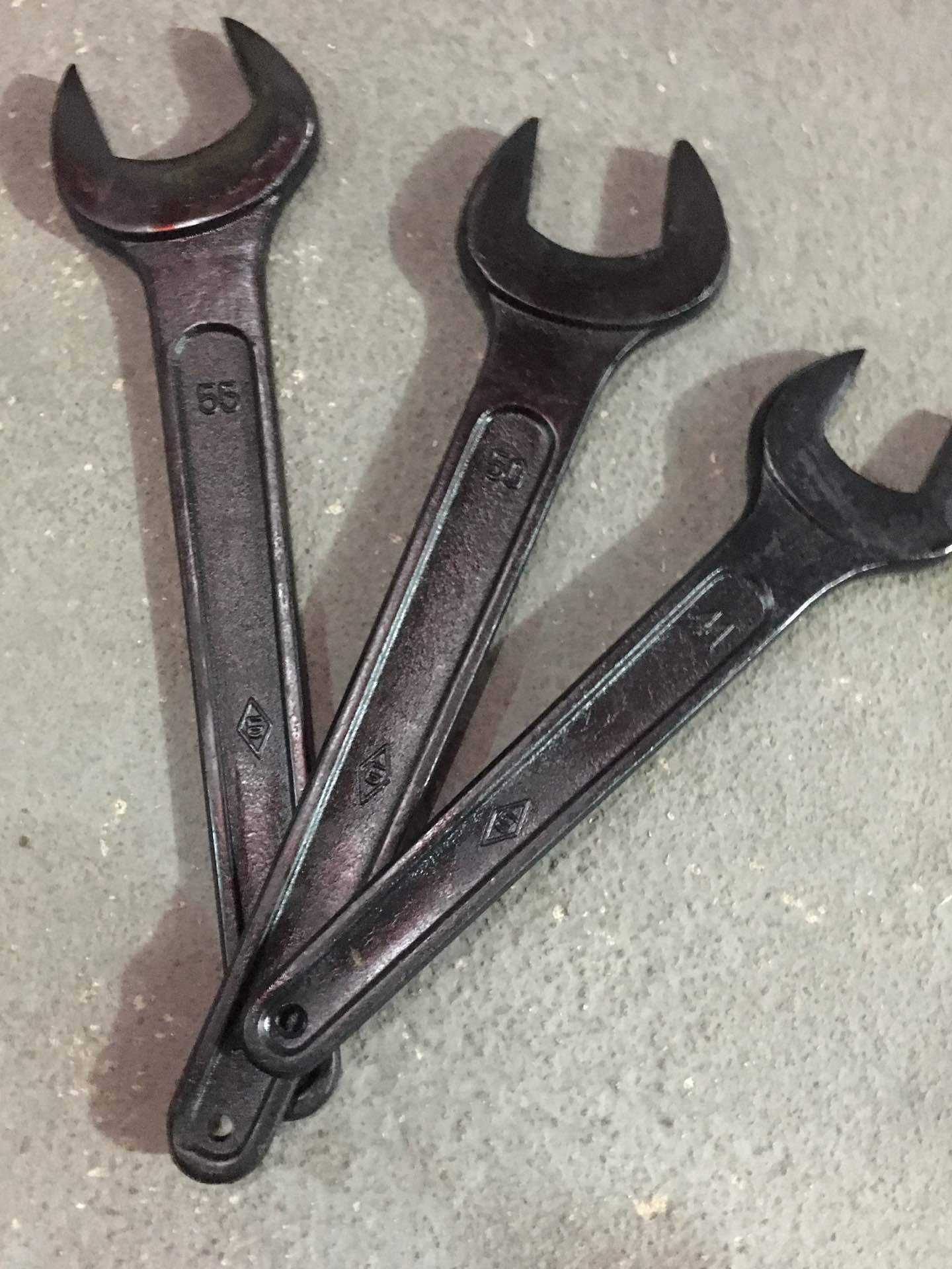 单头开口扳手 直柄单头单开 单头开口呆扳手 重型大扳手 发黑