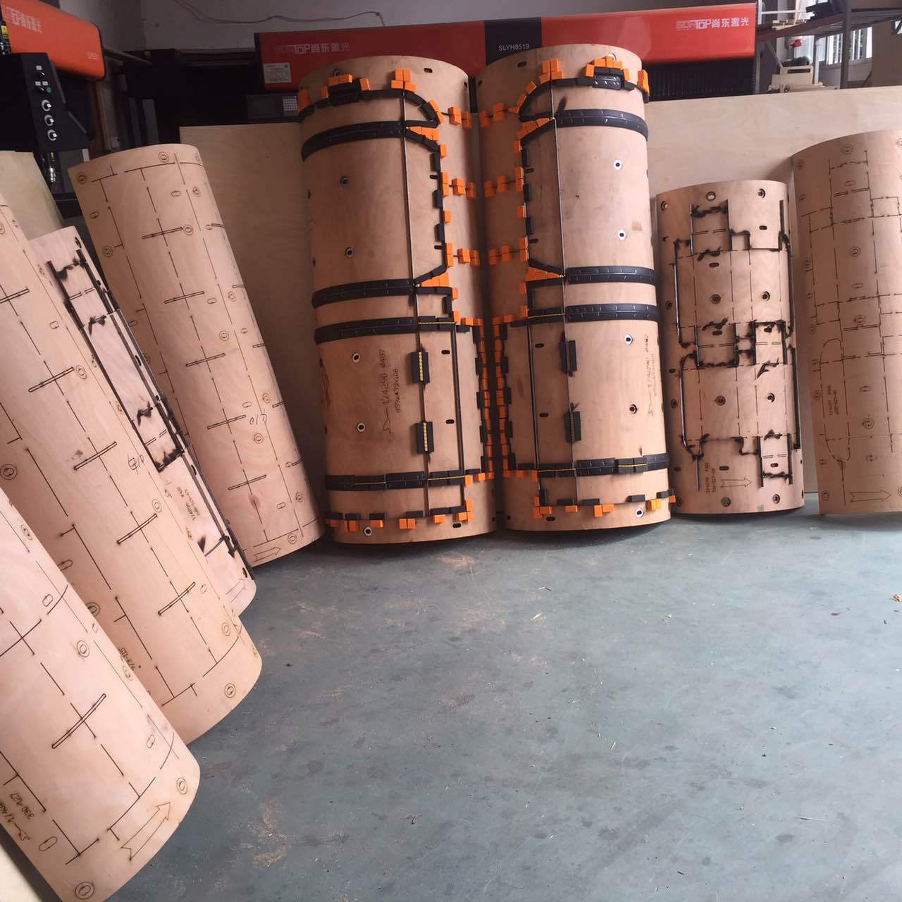 激光刀模定制 厂家直销冲压模具 定做激光刀模塑料冲裁模欢迎咨询