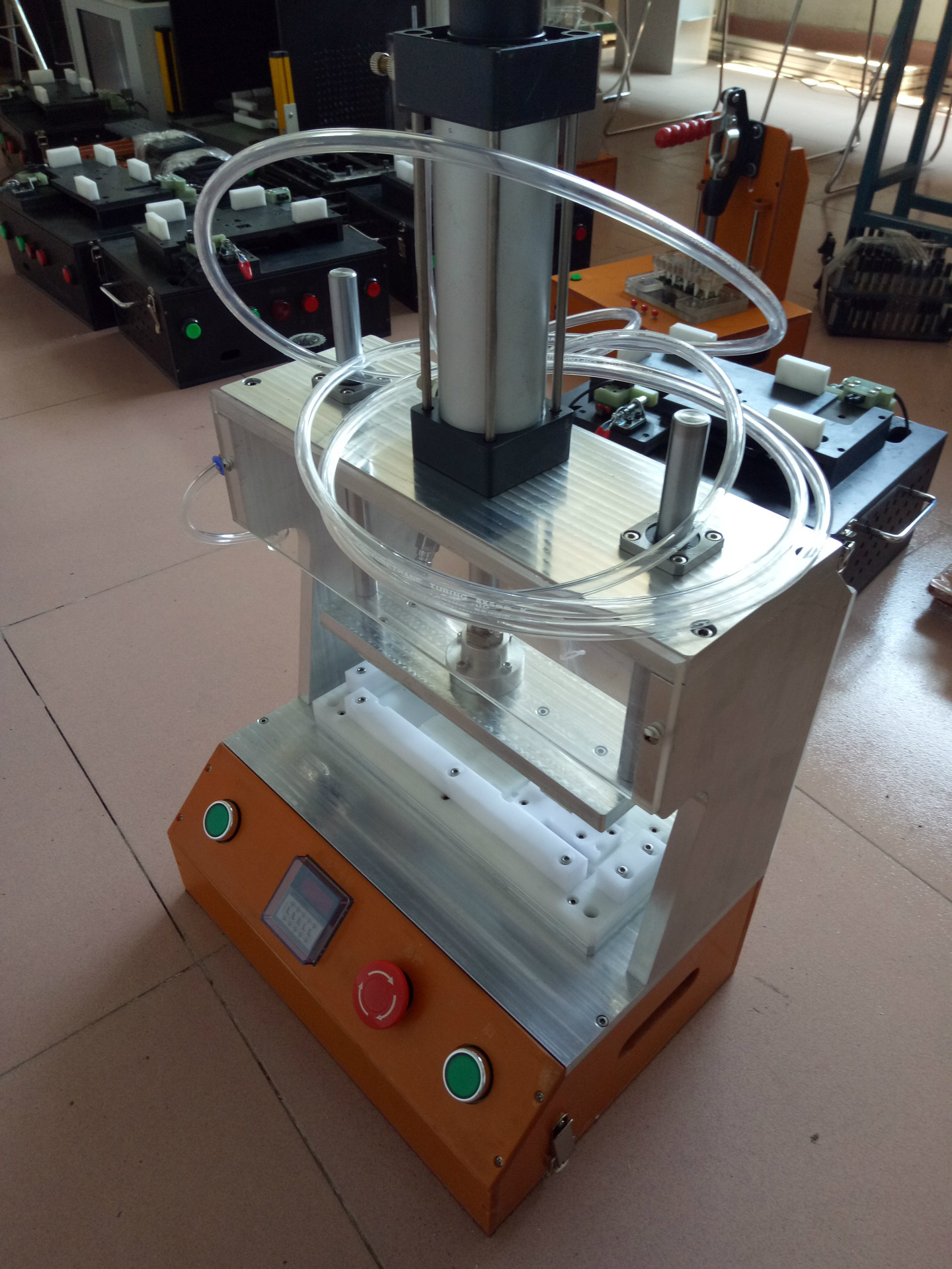 设计制作各类精密热熔机 螺母热熔机 多位热熔机气动治具植螺母机