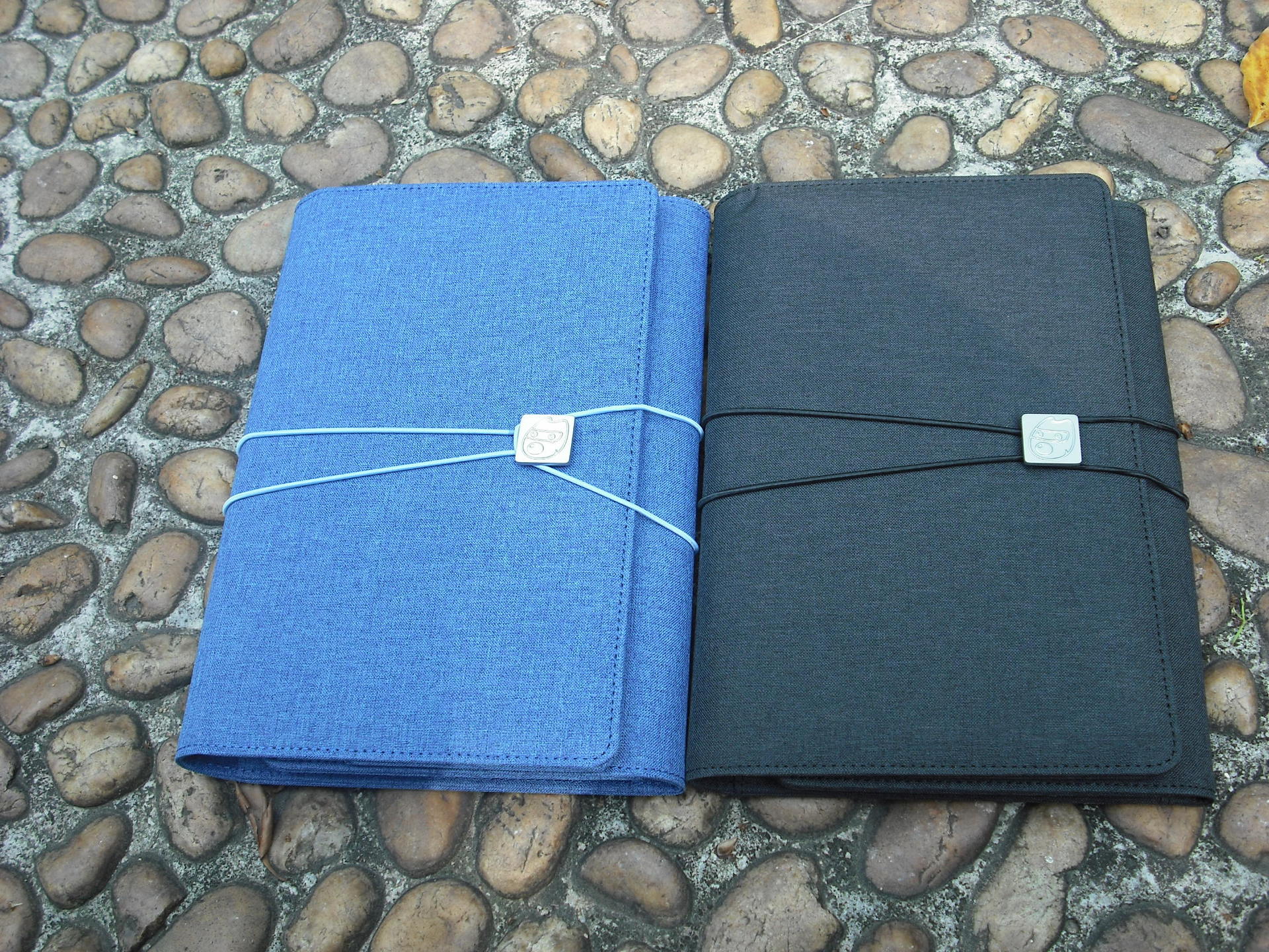 五金扣子logo三折记事本定制工厂-唐风 产品精美 专业三折本定做