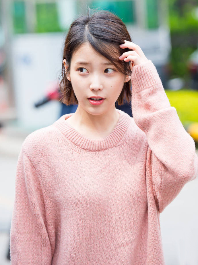 iu李智恩明星同款街拍毛衣宽松韩版套头圆领百搭针织外套秋冬新款