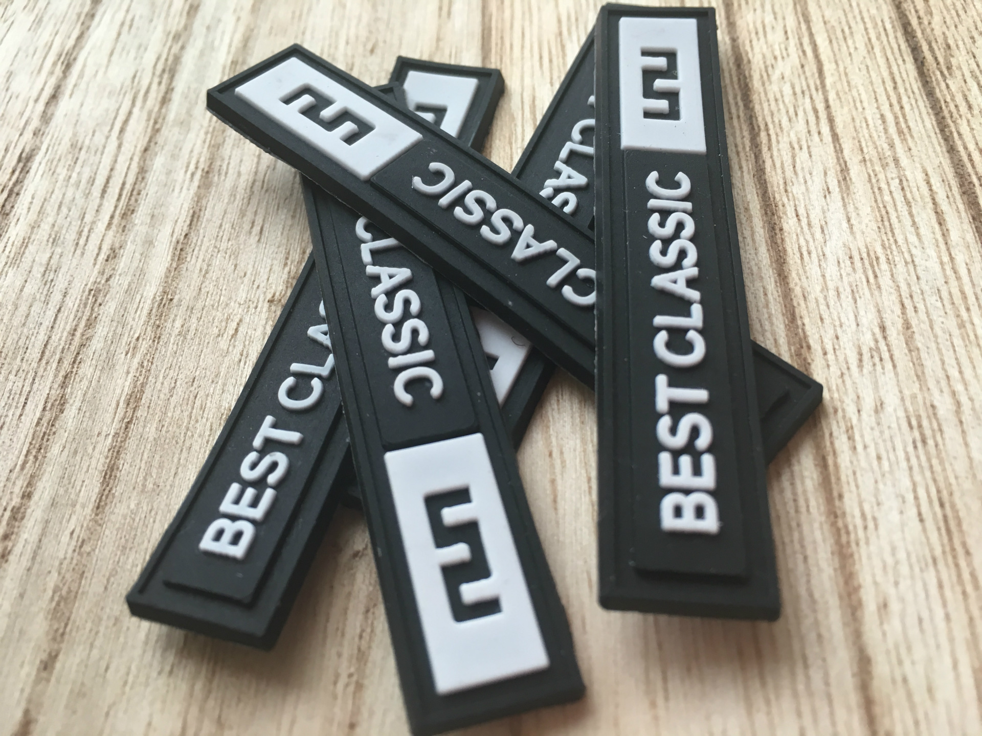 定做pvc软胶皮标批发橡胶标现货滴塑标补丁贴硅胶章五金皮牌布贴