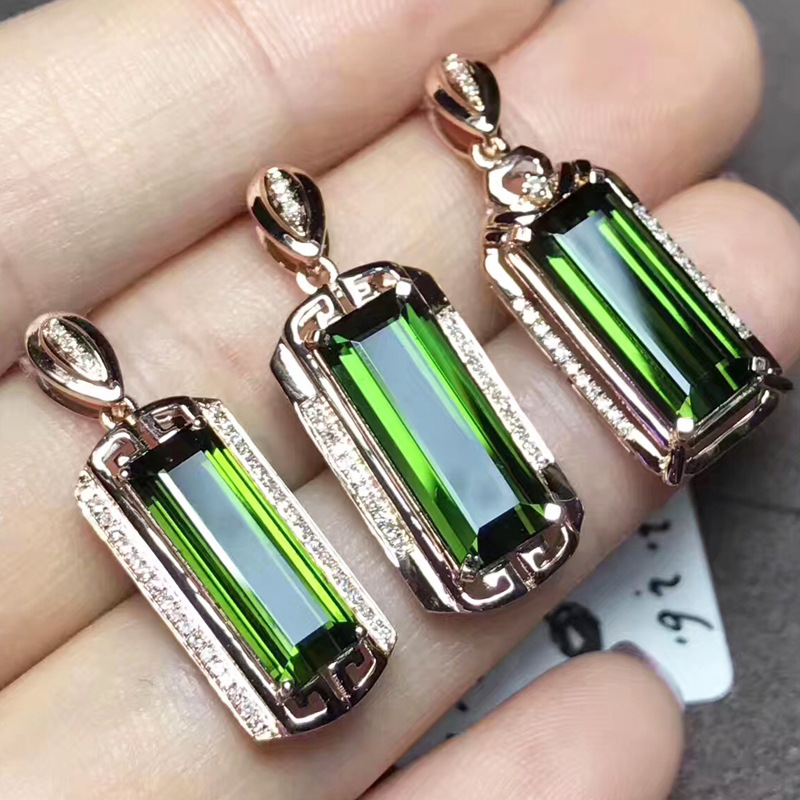 厂家批发 18k金天然长方形绿碧玺吊坠 简约时尚彩色宝石项链女