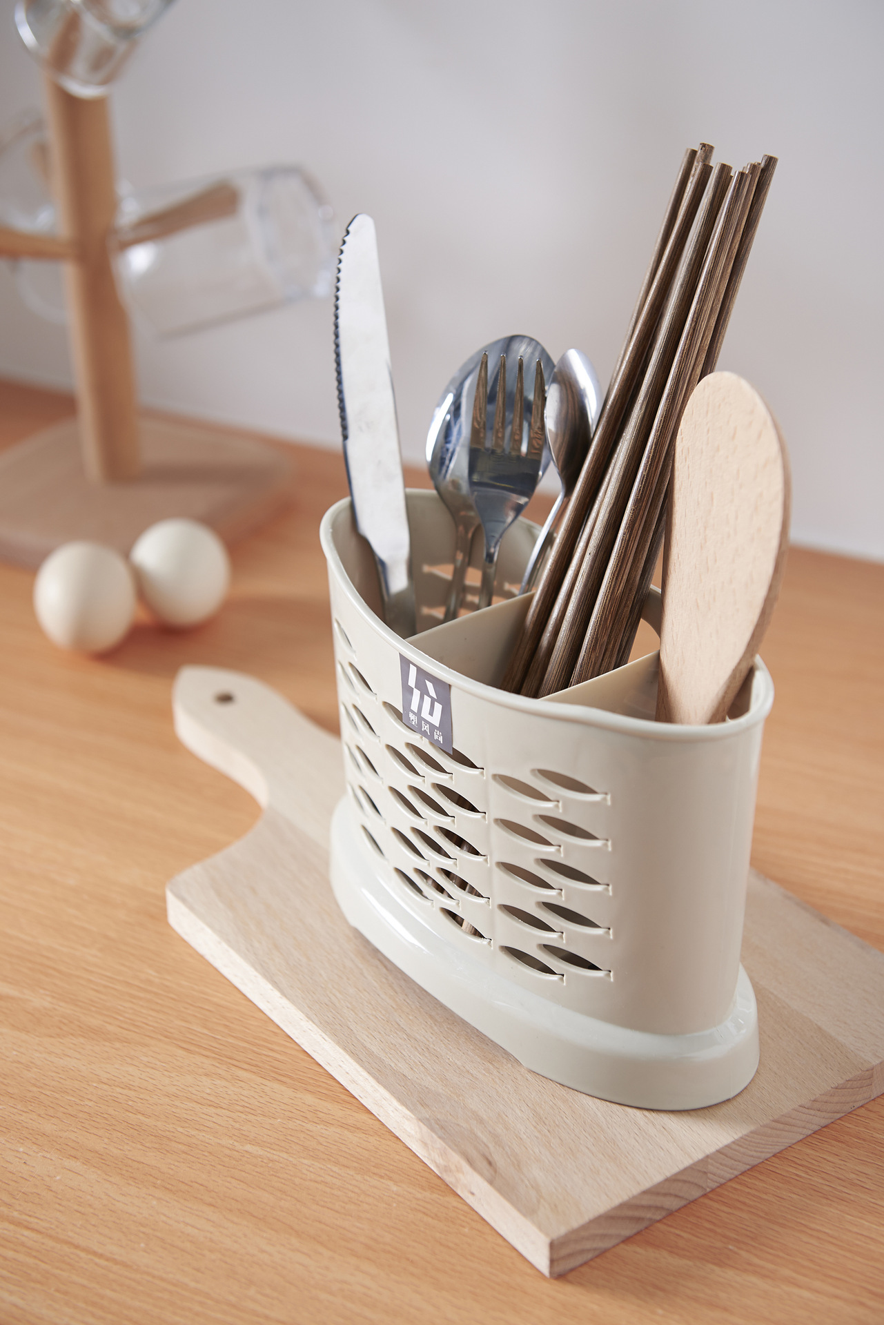 沥水防尘餐具收纳盒 简约时尚筷子盒 厨房收纳用品 塑料筷笼6094