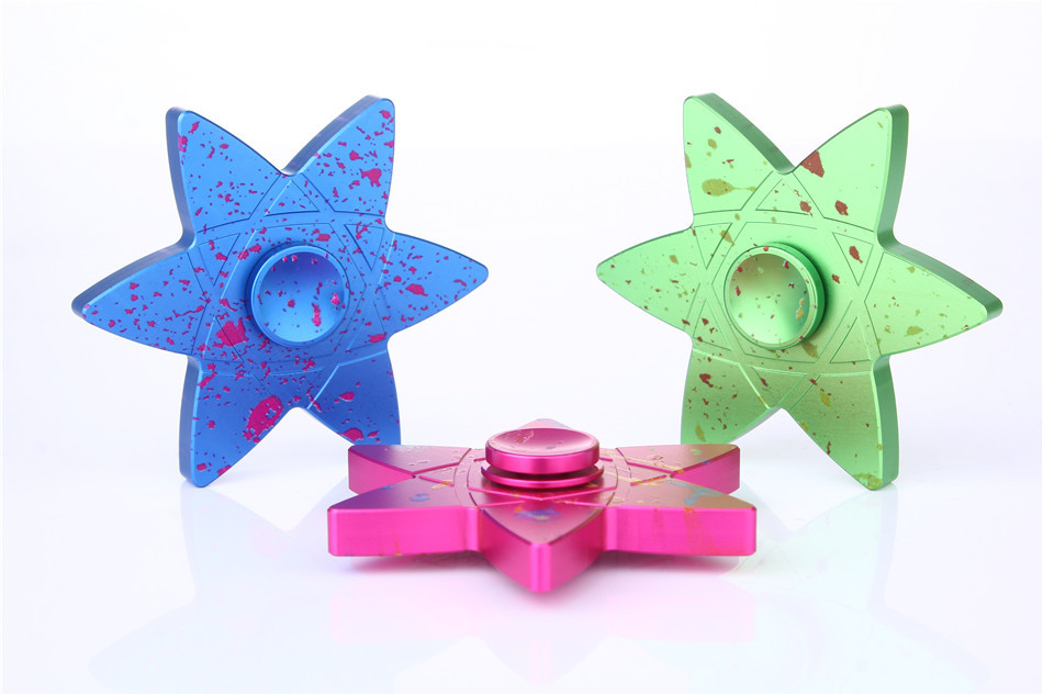 新款六叶炫彩指尖陀螺六角手指陀螺金属指间陀螺七彩合金陀螺减压