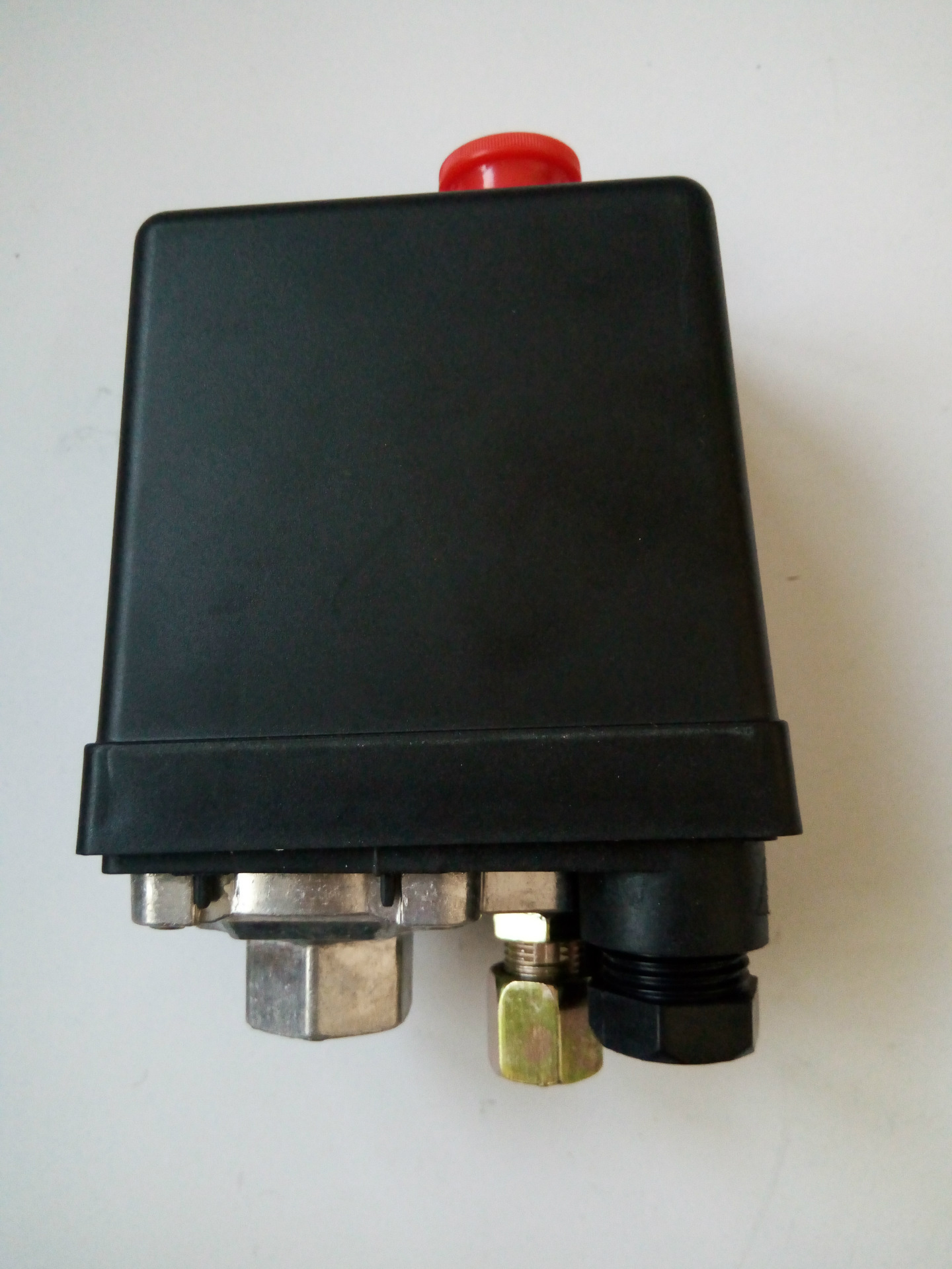 空压机配件空气压缩机压力开关控制器巴马总成气泵压力总成