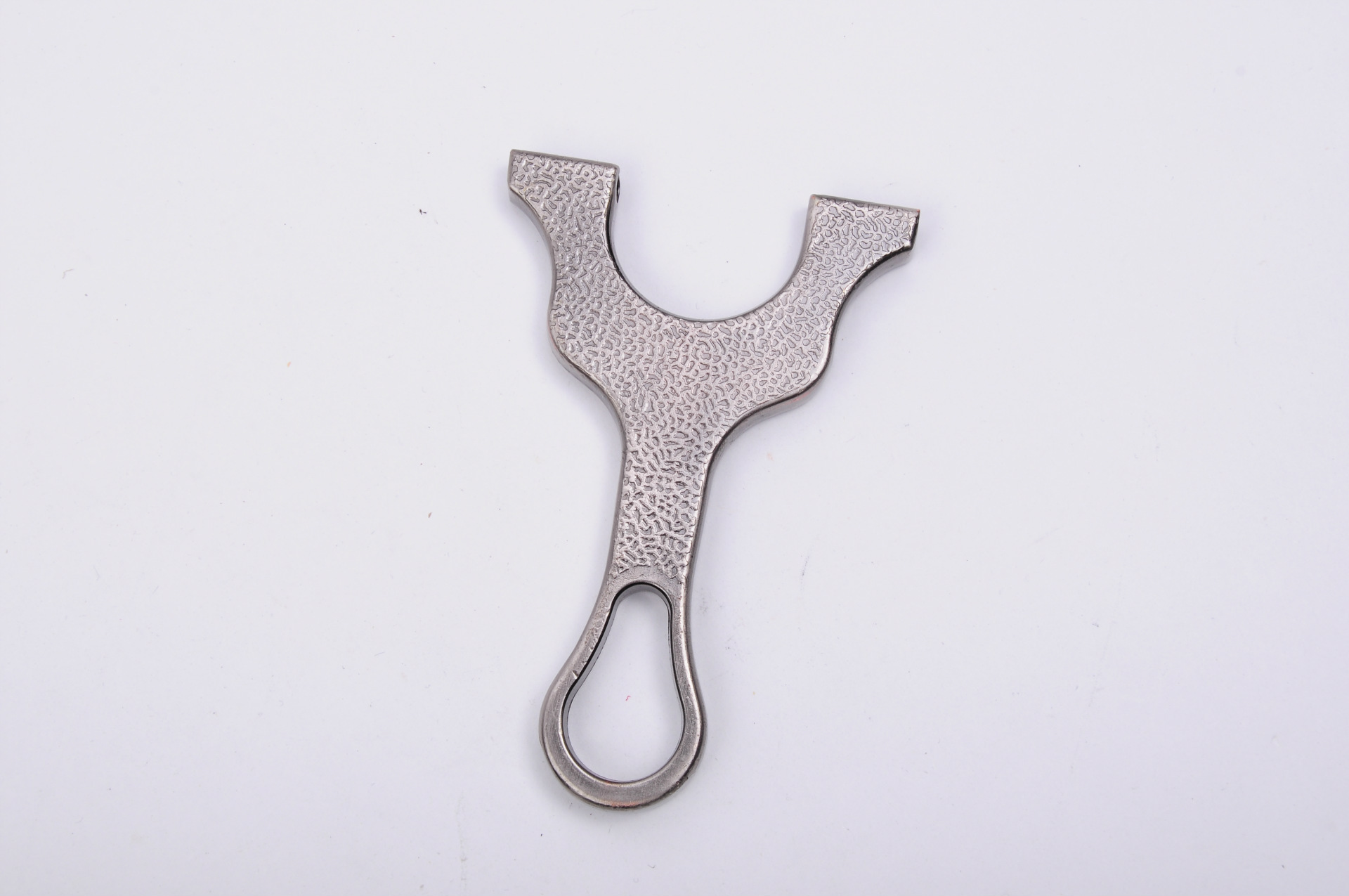 福根工布扁皮筋弹弓 合金钢铸造竞技弹弓发货带一副皮筋 九九折