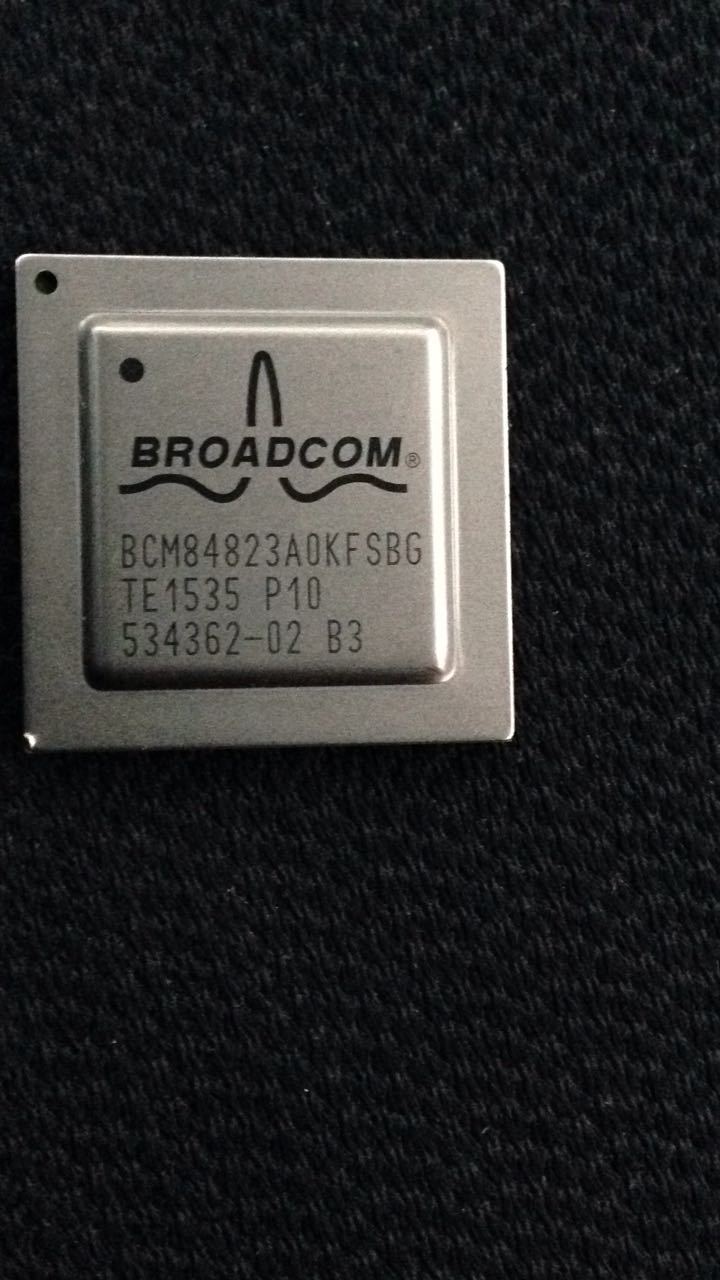 broadcom ic/集成电路 bcm84823aokfsbg 博通 交换芯片