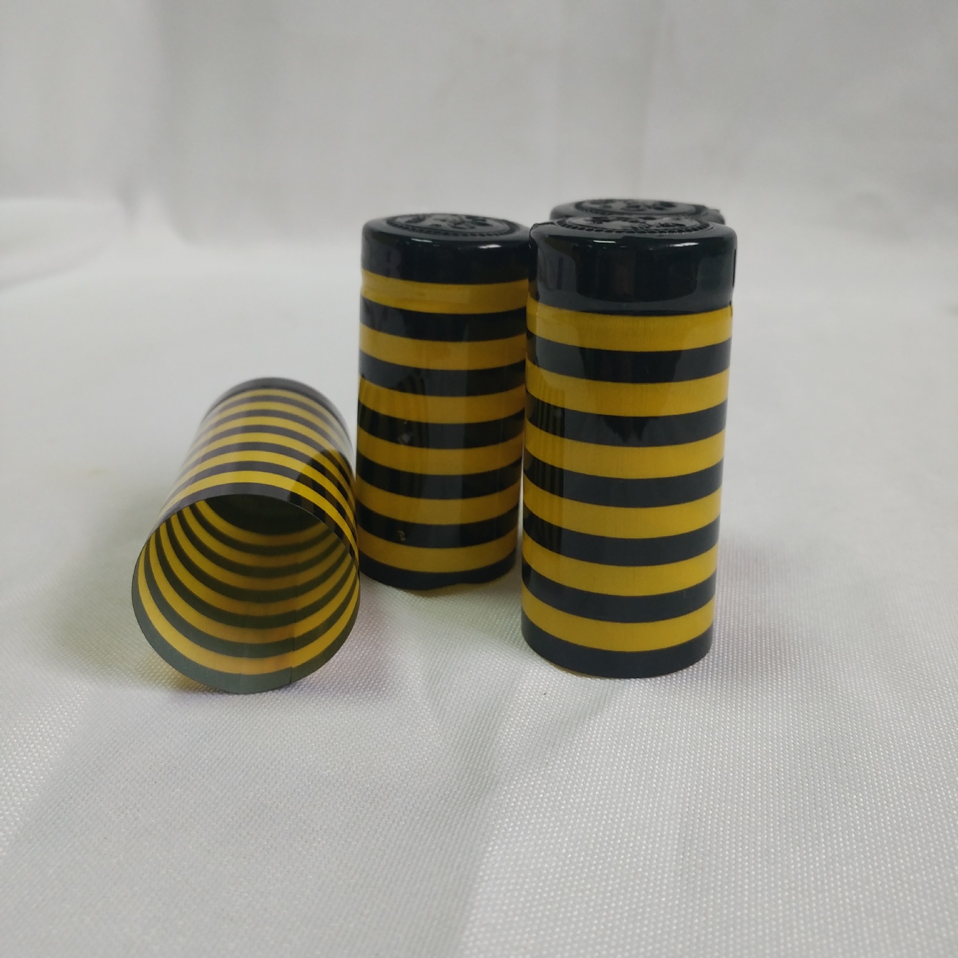 pvc热缩帽红酒胶帽加厚自酿葡萄酒瓶封口盖红酒瓶木塞搭档