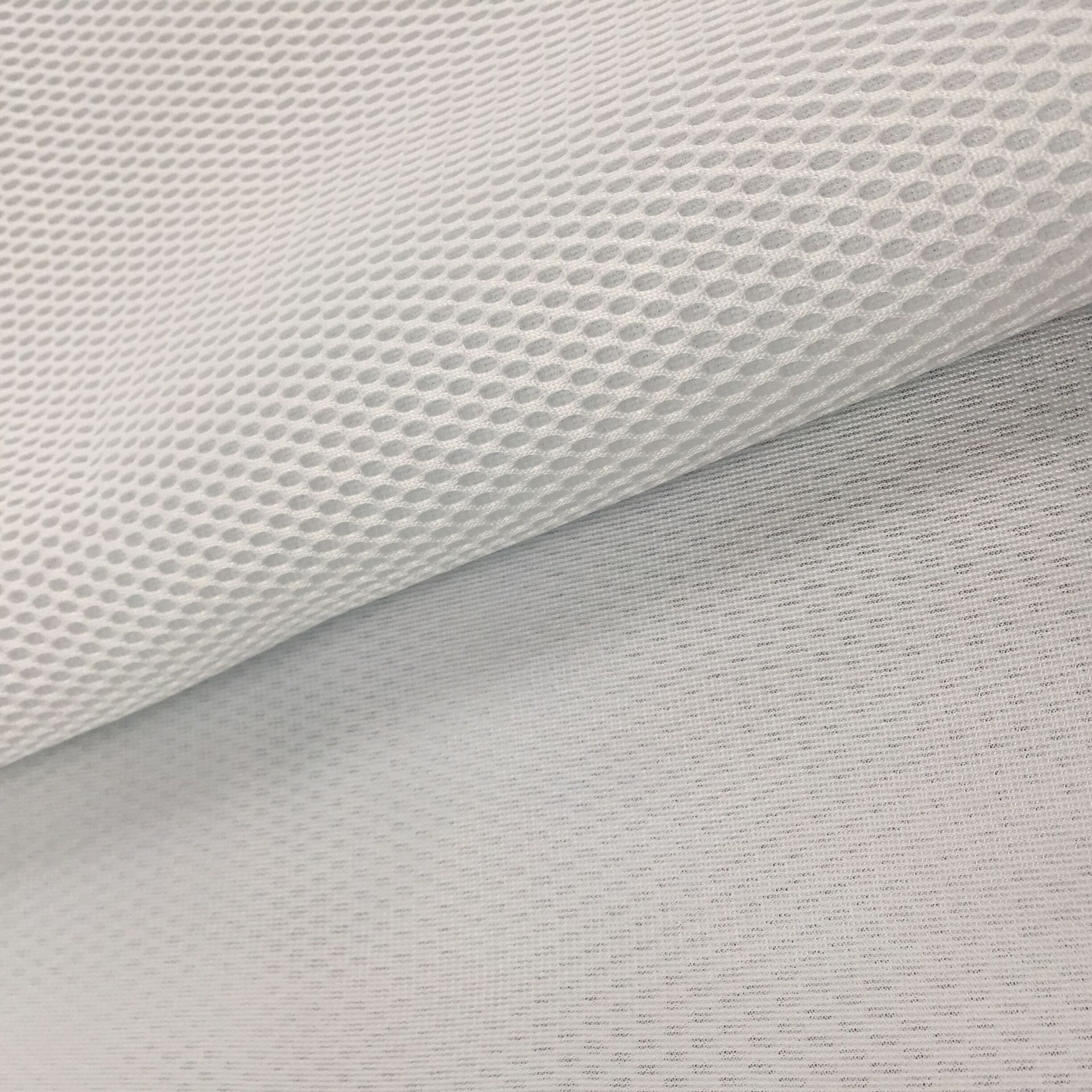 570 3d网眼防水透气面料 汽车内饰面料 三明治网眼布 专业鞋材网