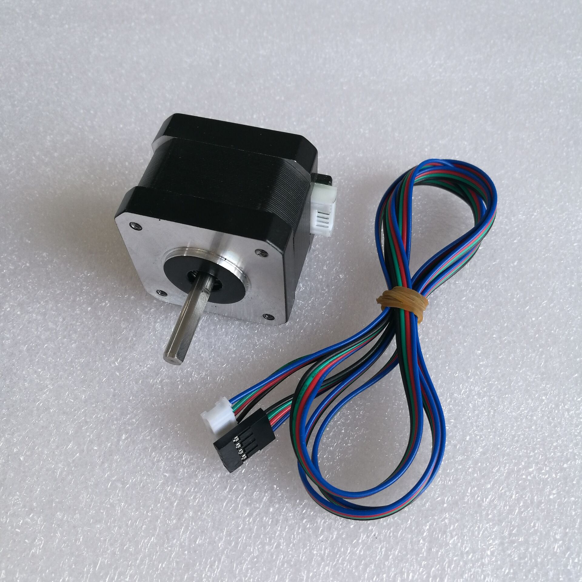 42步进电机 34mm 0.4a 12v 大电阻 0.