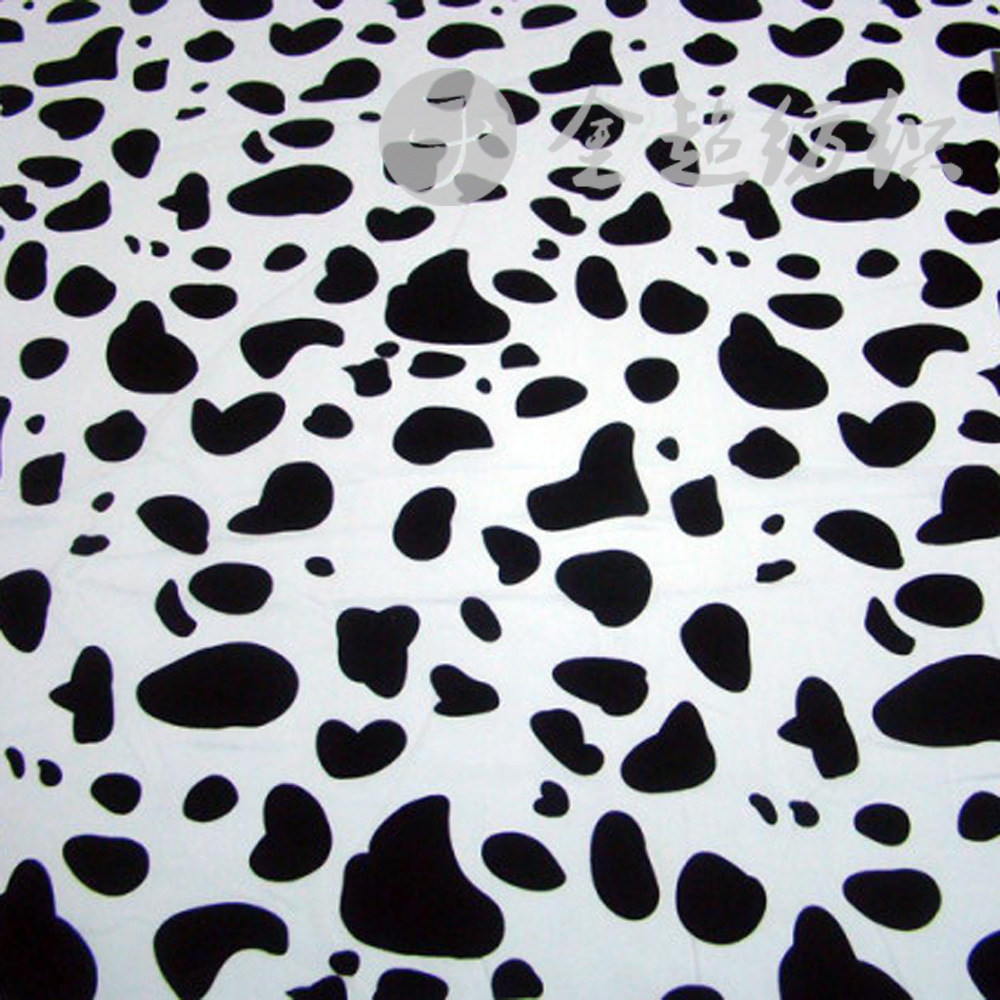 厂家生产 儿童奶牛纹面料 奶牛斑点桃皮绒磨毛布 斑点涤纶面料