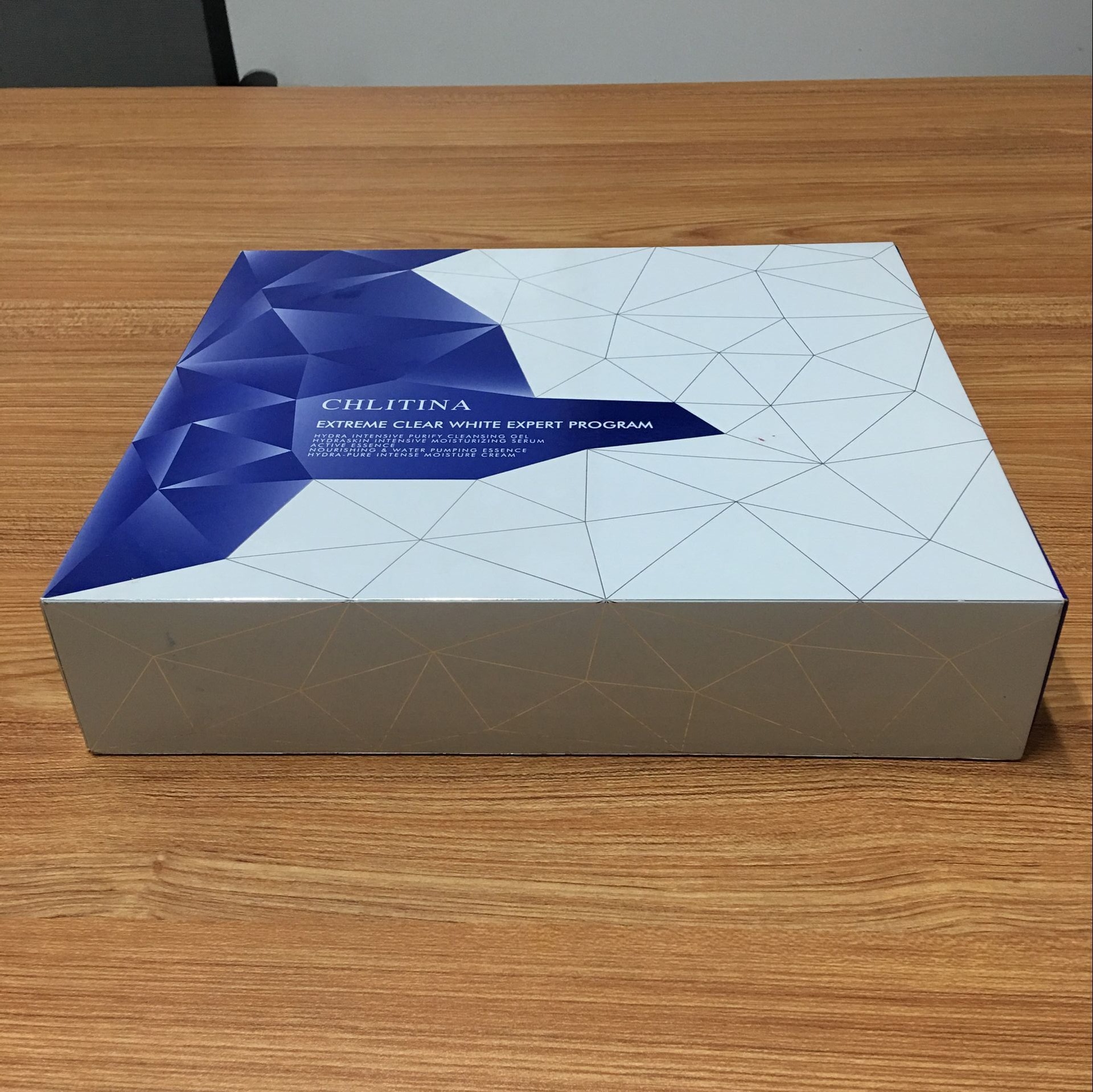 pet亮银卡uv印刷上逆向uv油 生产定制供应江浙沪地区厂家直销