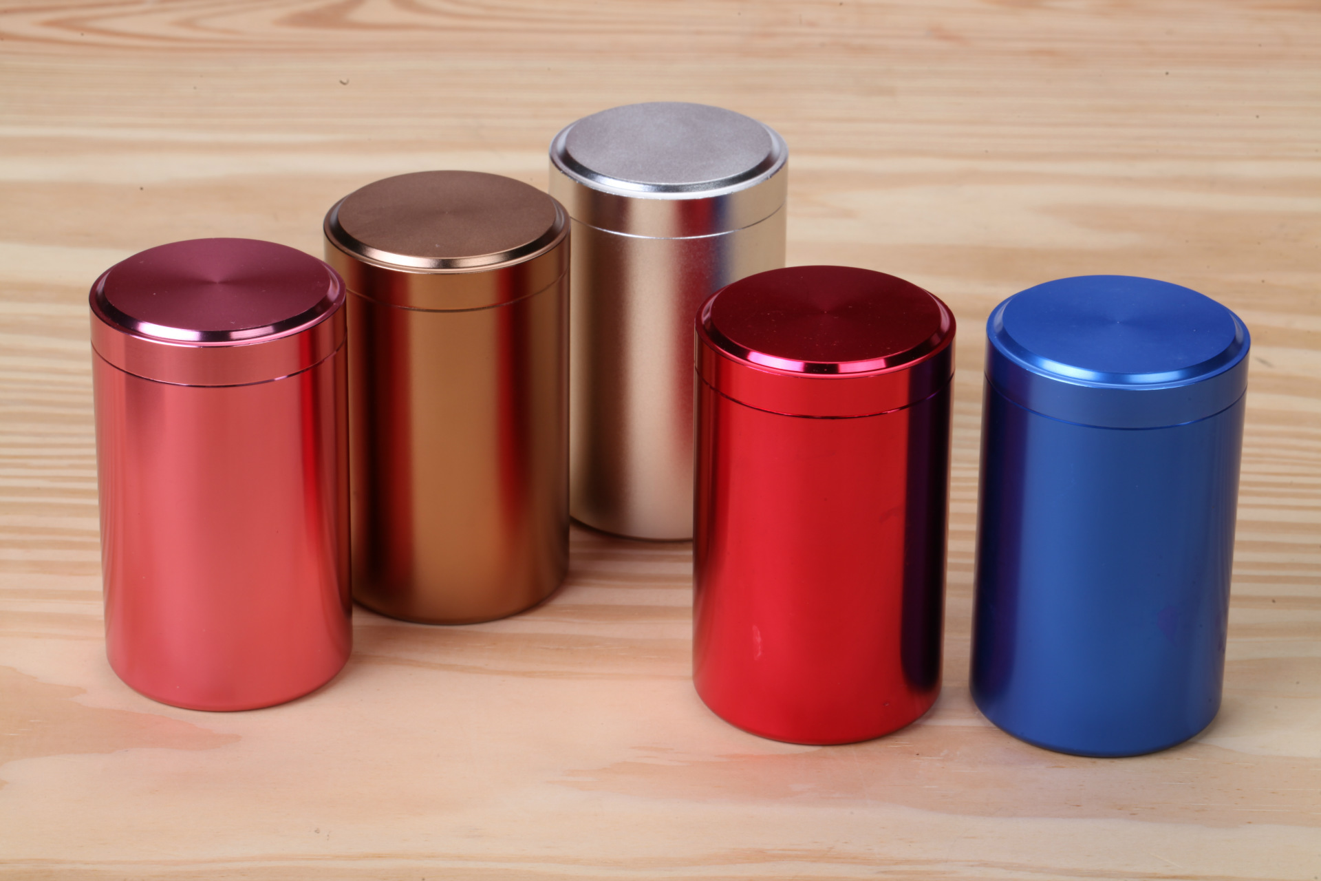 茶叶罐 定制螺旋口小铝罐铝氧化圆形大红袍罐子 铝制茶叶罐子批发