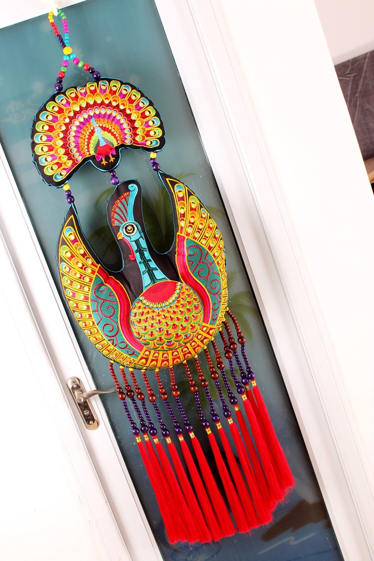 刺绣云南挂件民族风绣花壁挂中式墙壁挂件创意墙饰电视背景墙风铃