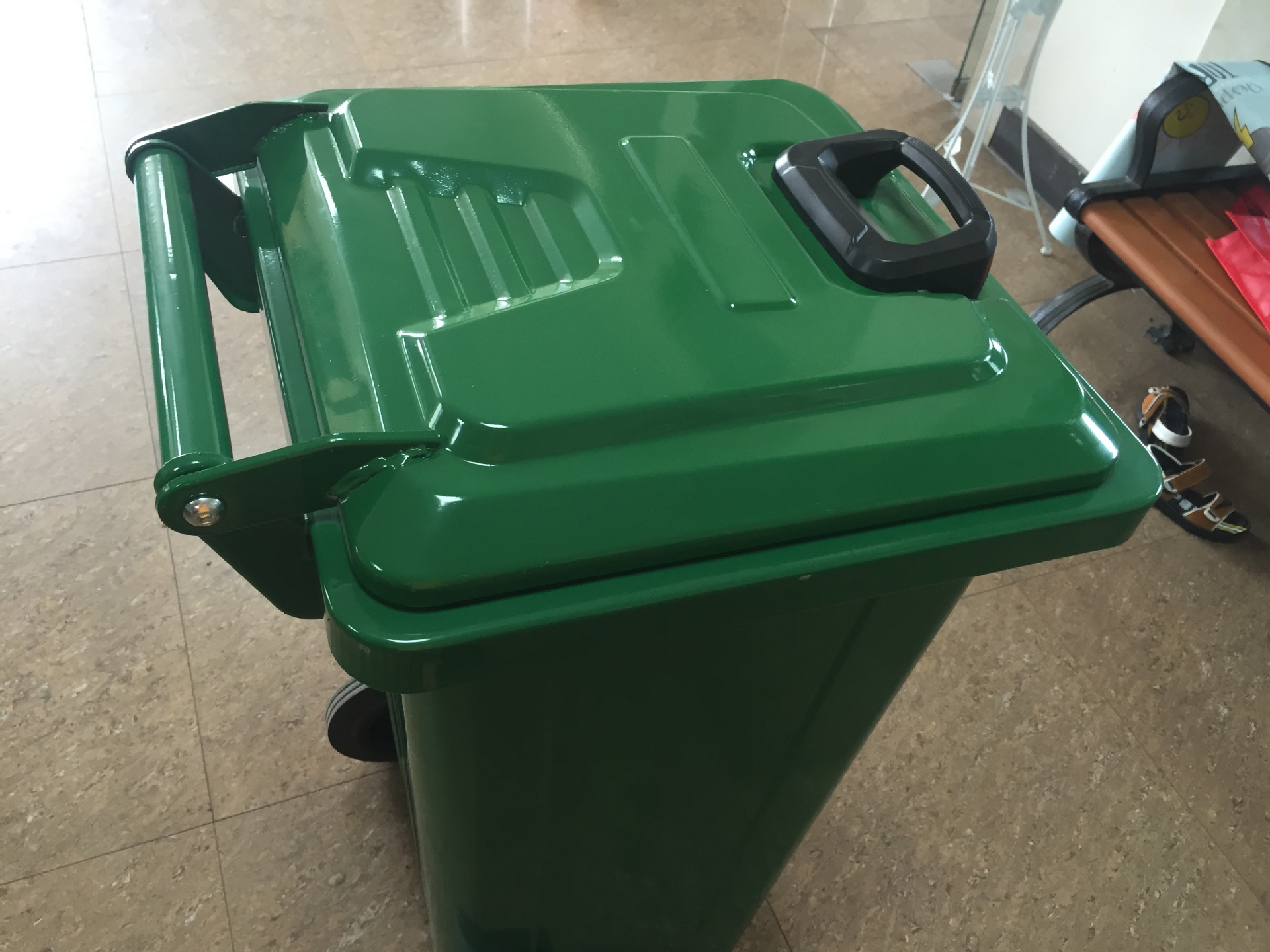 新美地120l垃圾桶 铁质铁制垃圾桶 镀锌板 控标招标订做