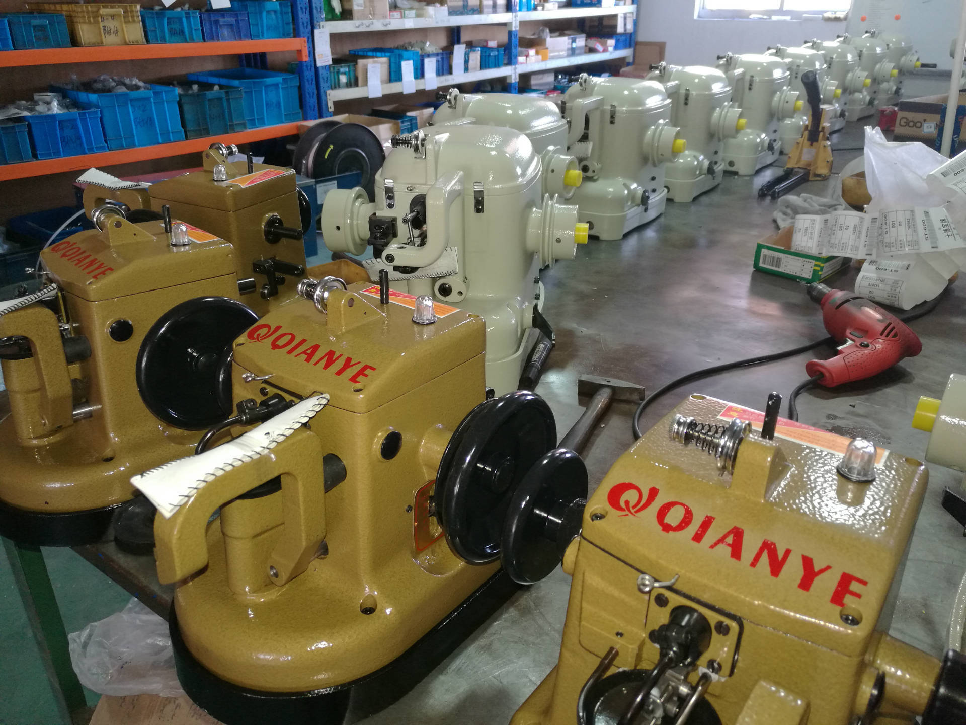 新款裘皮机拉帮机 颗粒绒4-5毛皮拼缝机 裘皮拼接机厂家支持