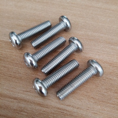 304不锈钢盘头十字螺丝 圆头十字机丝螺丝 盘头十字机螺钉 m3规格