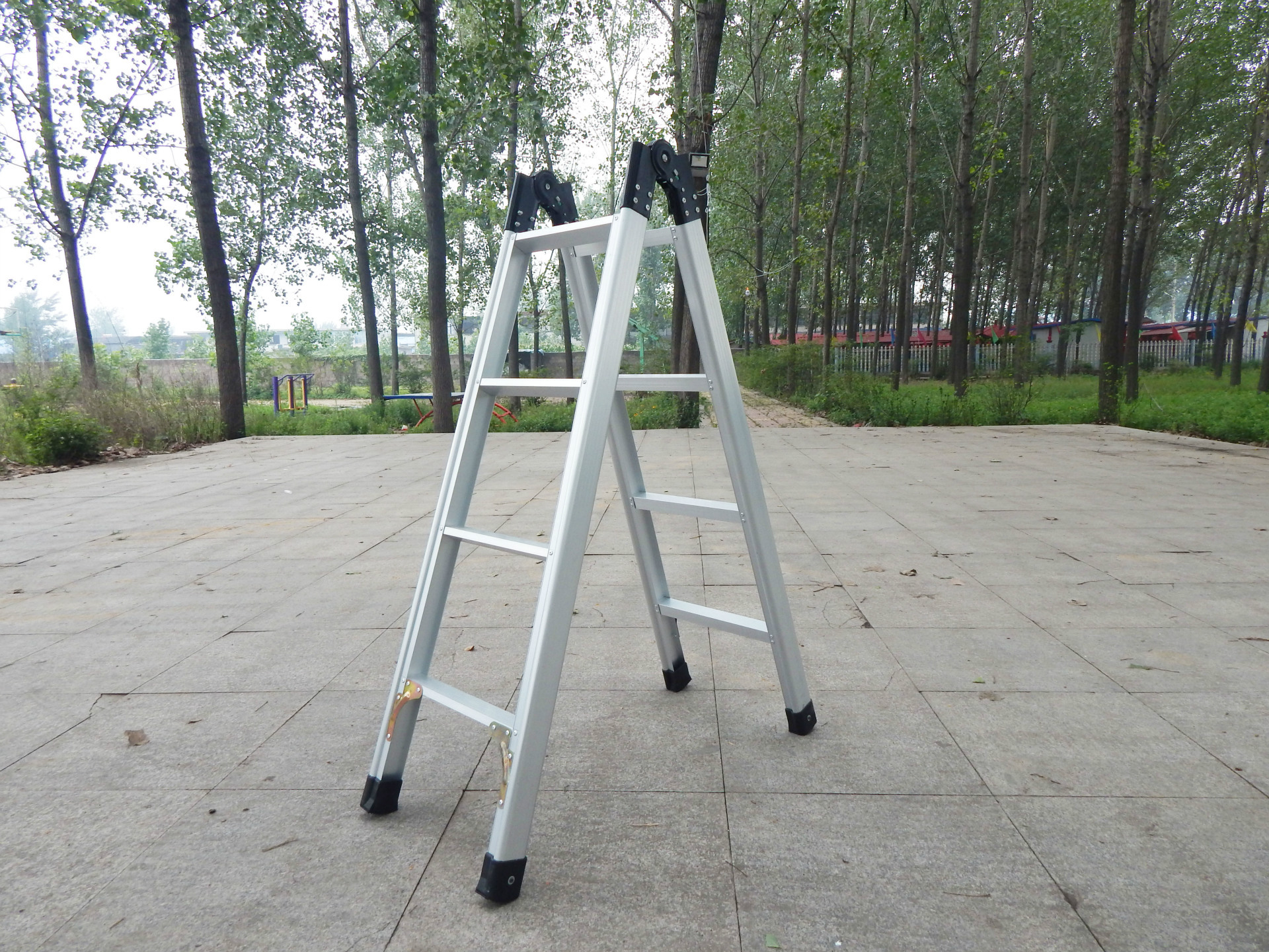 铝合金梯子多用大关节梯人字 折叠梯子家用加厚铝梯 梯子两用