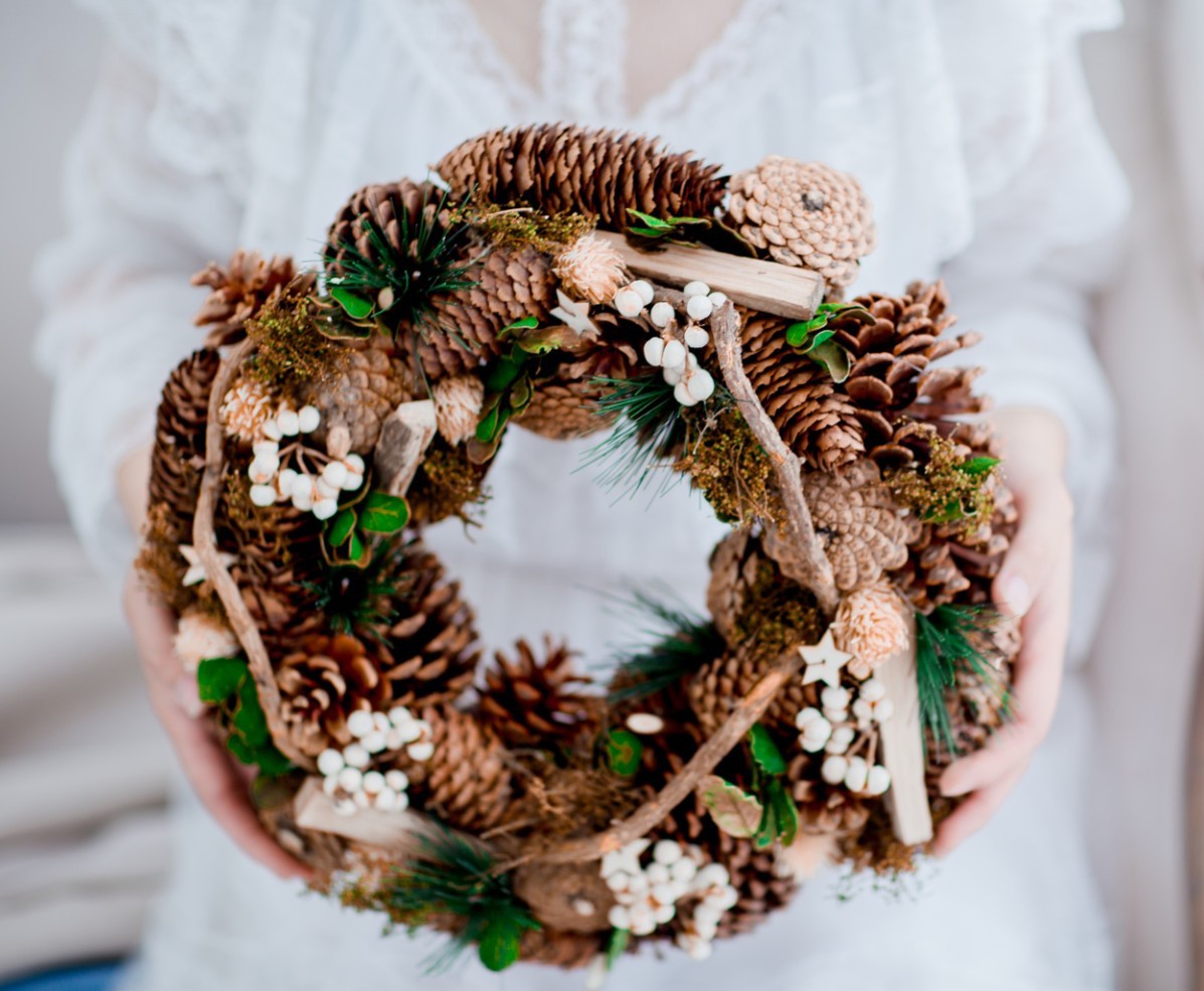 圣诞装饰品挂件客厅墙饰挂饰壁饰摆设创意干树枝天然造型松果花环