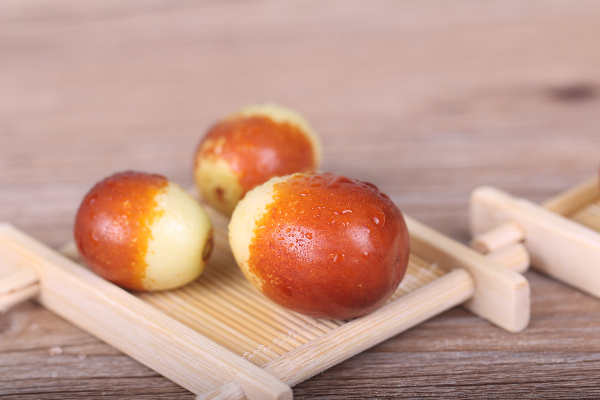 这个特色水果"中秋酥脆枣"好看又好吃,不信你就来看看!