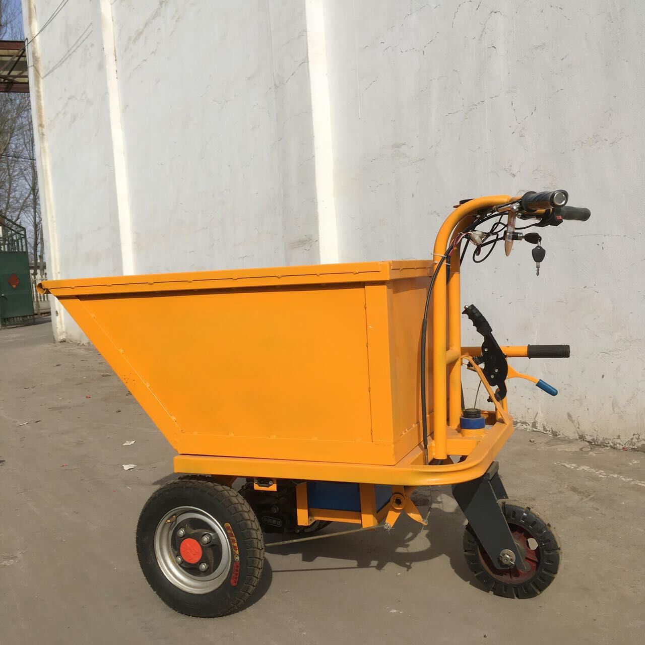 电动手小推车 建筑工地沙土石子灰斗车 工地翻斗车厂家直供
