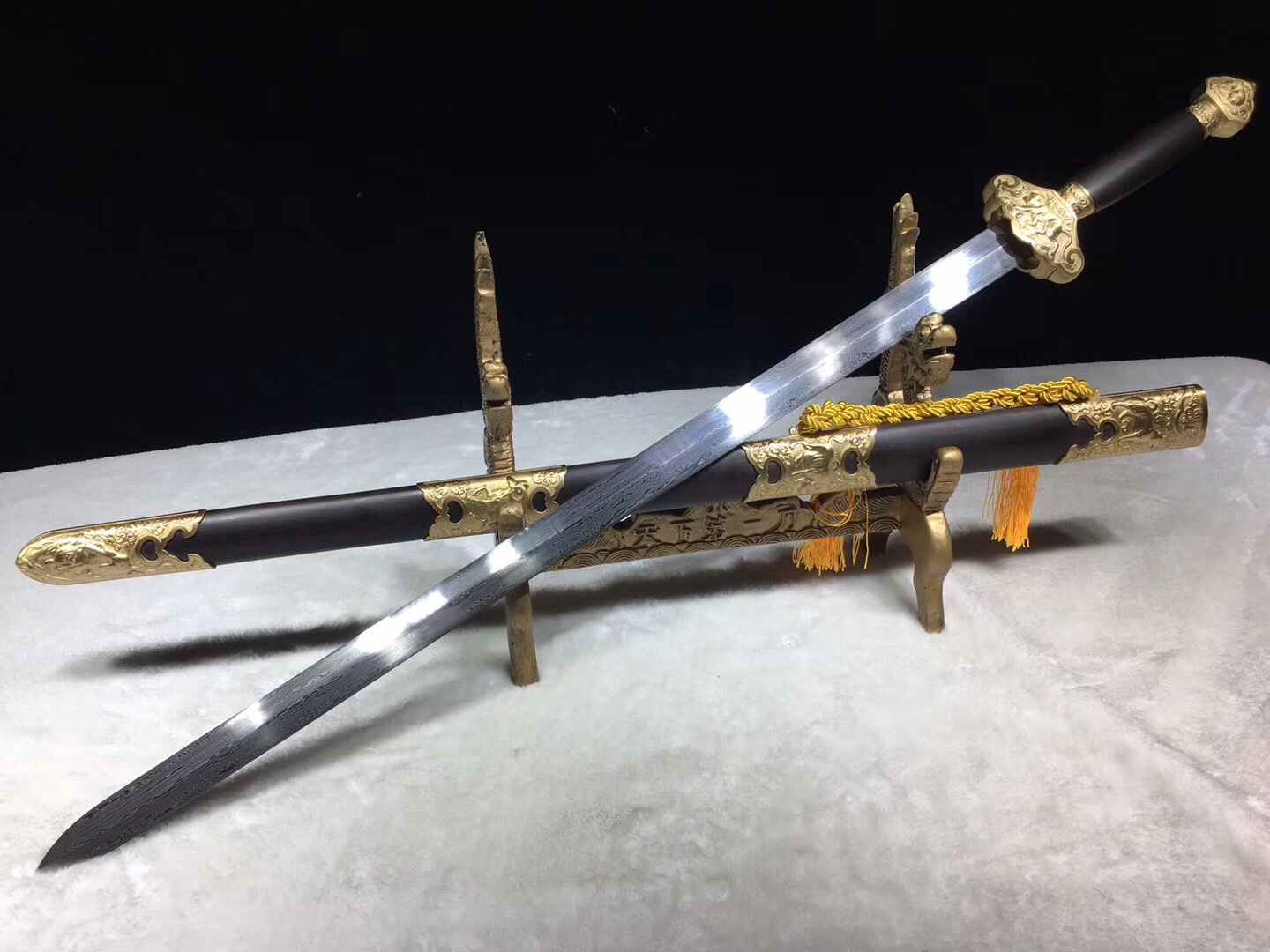 十二生肖龙泉剑 高锰钢一体刀剑 镇宅收藏秦剑 未开刃铜装汉剑