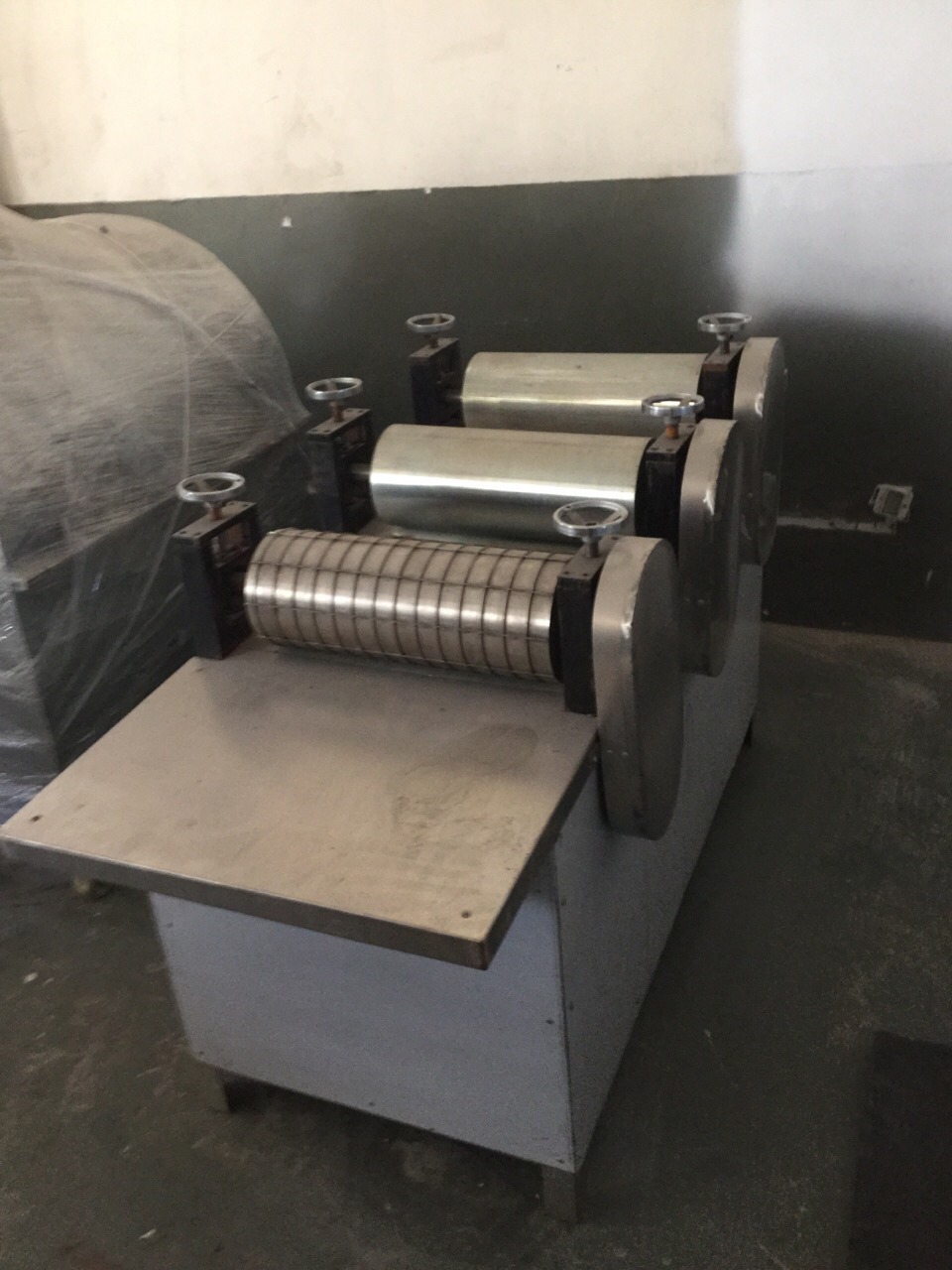 芝麻糖切片机器 芝麻交切片机厂家直供芝麻糖切片机价格