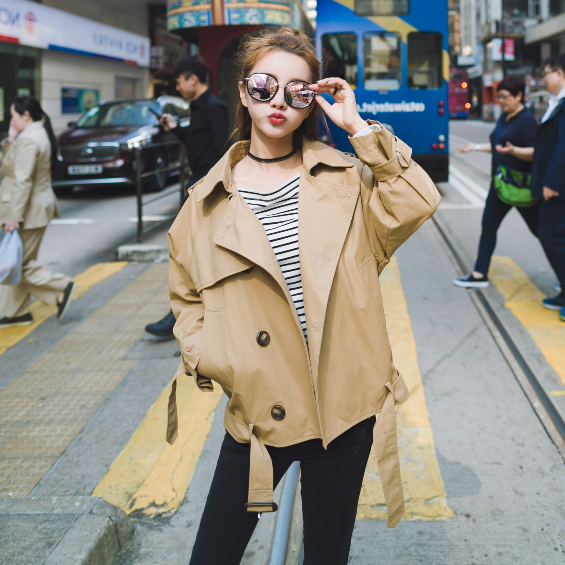 卡其色风衣外套女