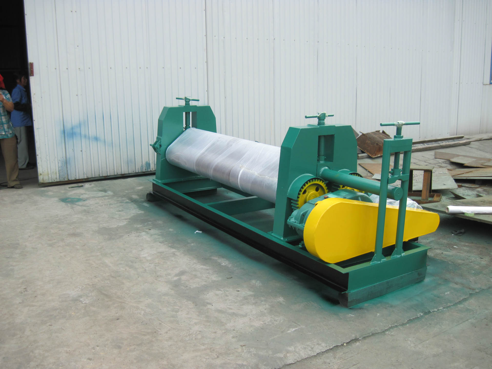 现货供应w1162000卷板机小型卷圆机三辊手动卷管机