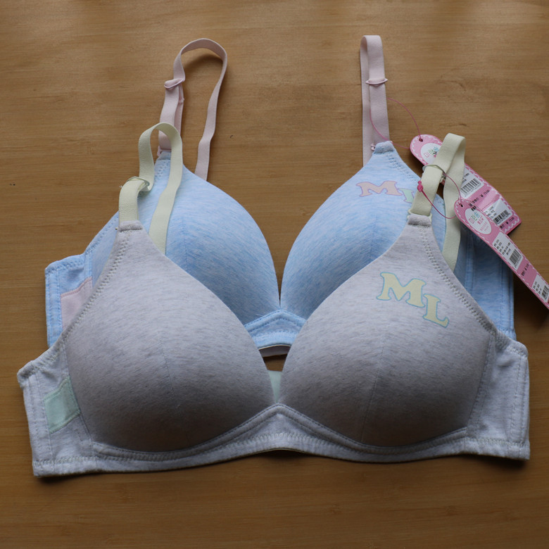 美兰朵棉质少女内衣 搭扣款纯色光面立体无钢圈文胸d6256