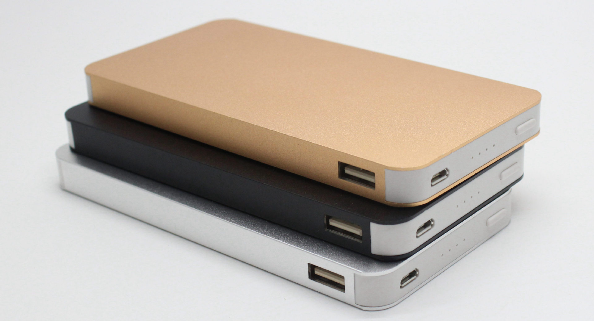 厂家直销超薄金属移动电源礼品充电宝10000毫安