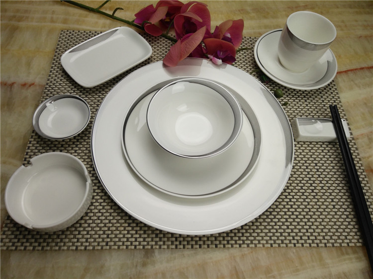 星级酒店用品餐具套装餐饮盘子陶瓷碟碗银河系摆台套装餐具定制