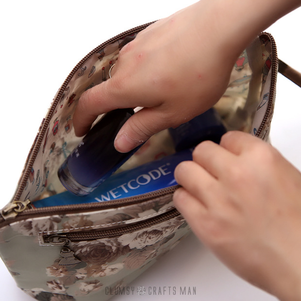 可爱卡通韩版过胶大号化妆收纳包 随身便携旅行防水洗漱收纳包