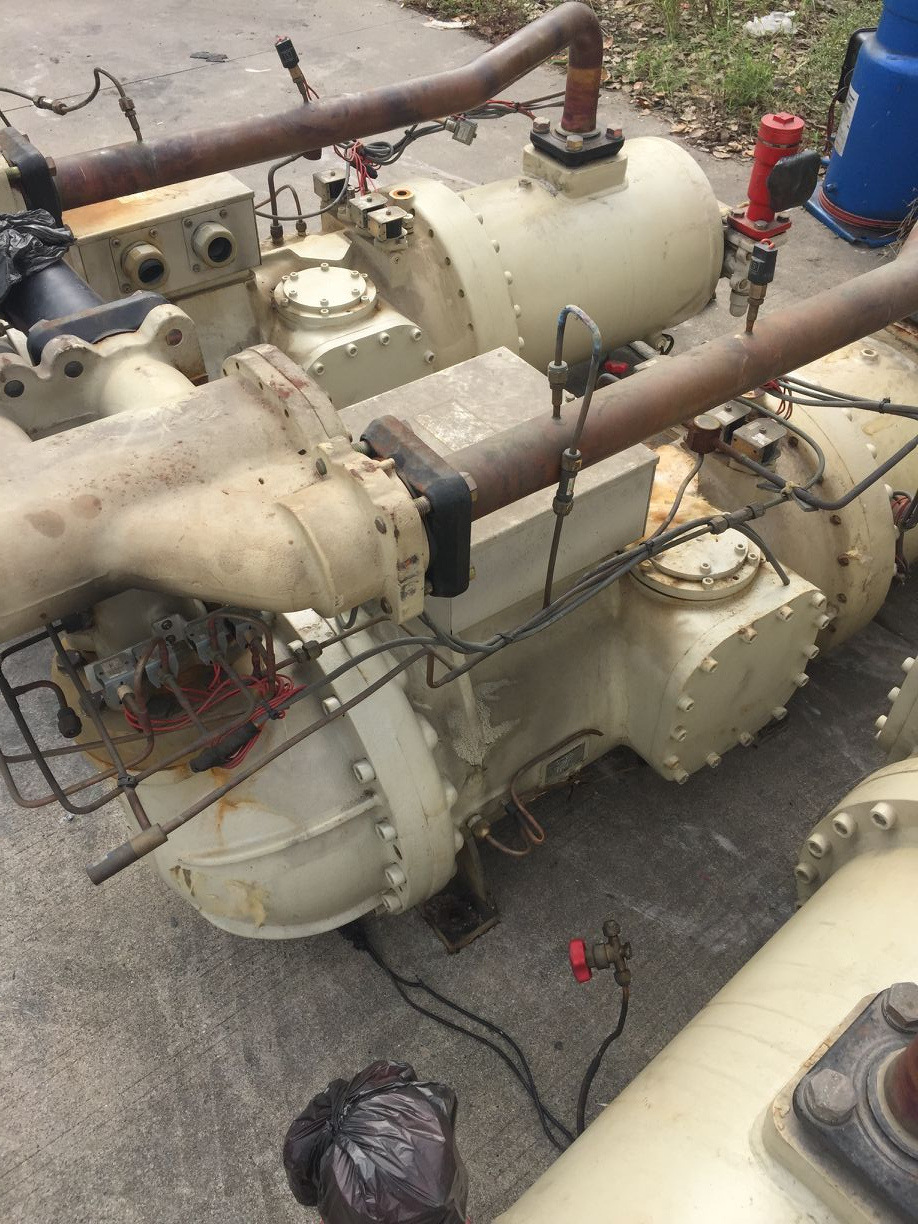 大金螺杆压缩金4