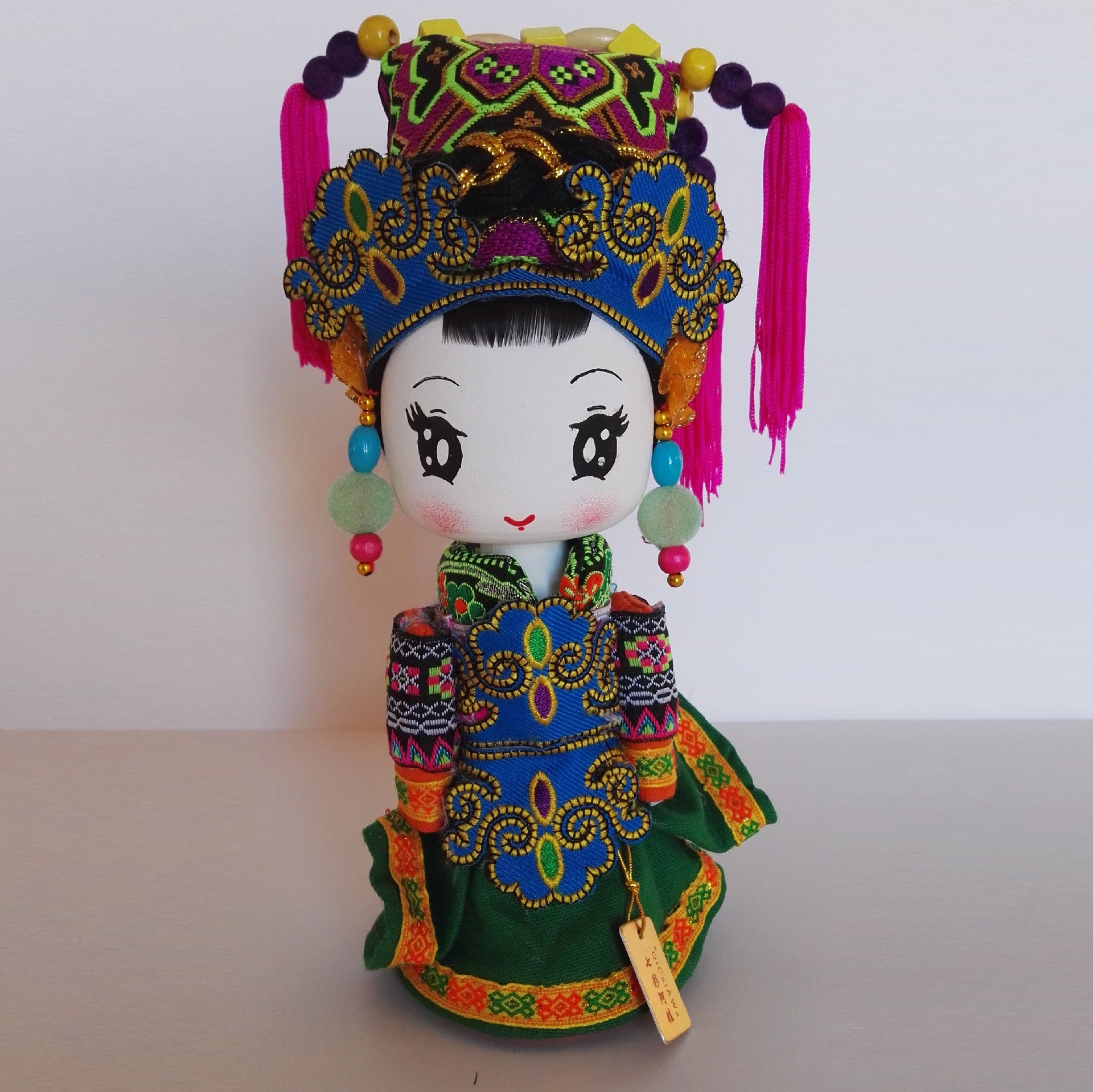 时尚云南特色民族娃娃 56个民族手工艺品七彩阿娃木质人偶摆件