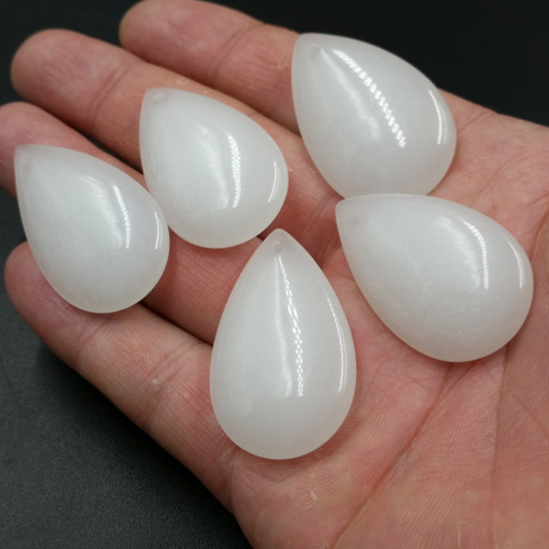 正品天然玉石a货新疆和田白玉水滴挂件石英岩玉水滴吊坠白玉挂件