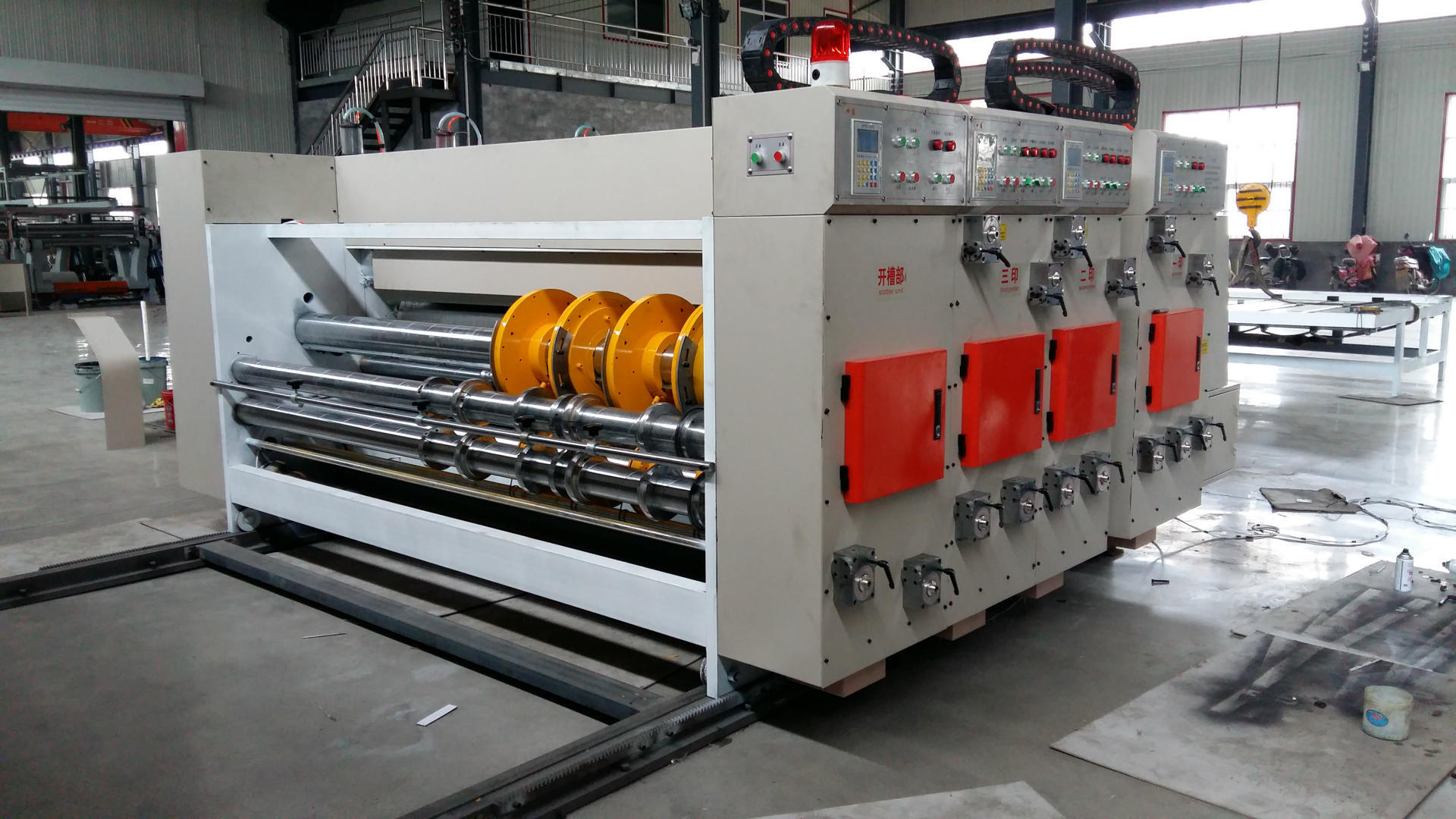 纸箱设备提供加工定做负责安装调试-开槽机尽在阿里巴巴-东光县四通