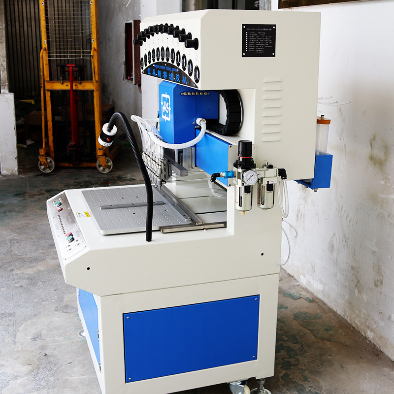 厂家供应pvc硅胶全自动滴塑机品牌滴胶机点胶机高精密点塑机