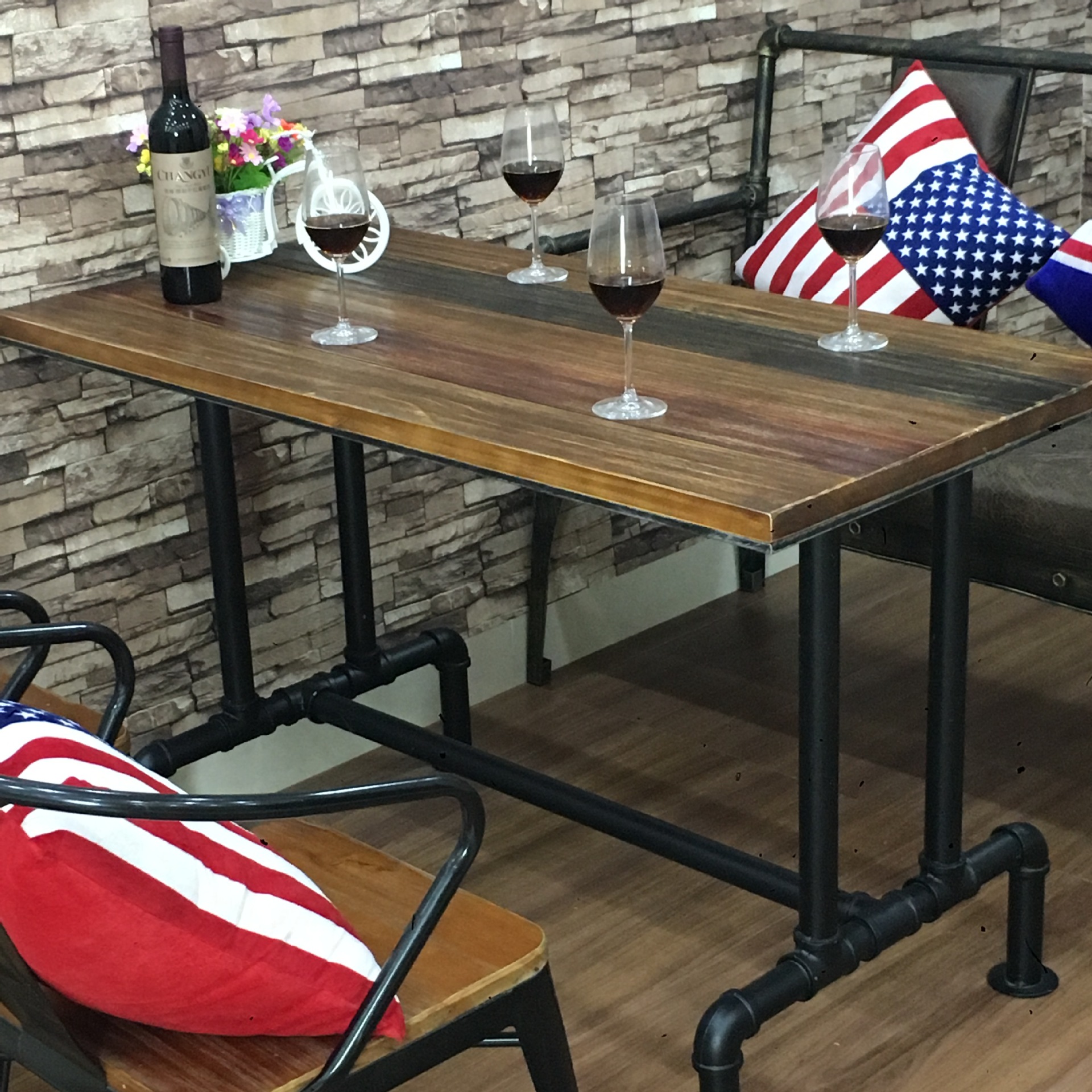 loft复古工业风铁艺咖啡厅桌椅酒店酒吧实木餐桌椅甜品店桌椅组合