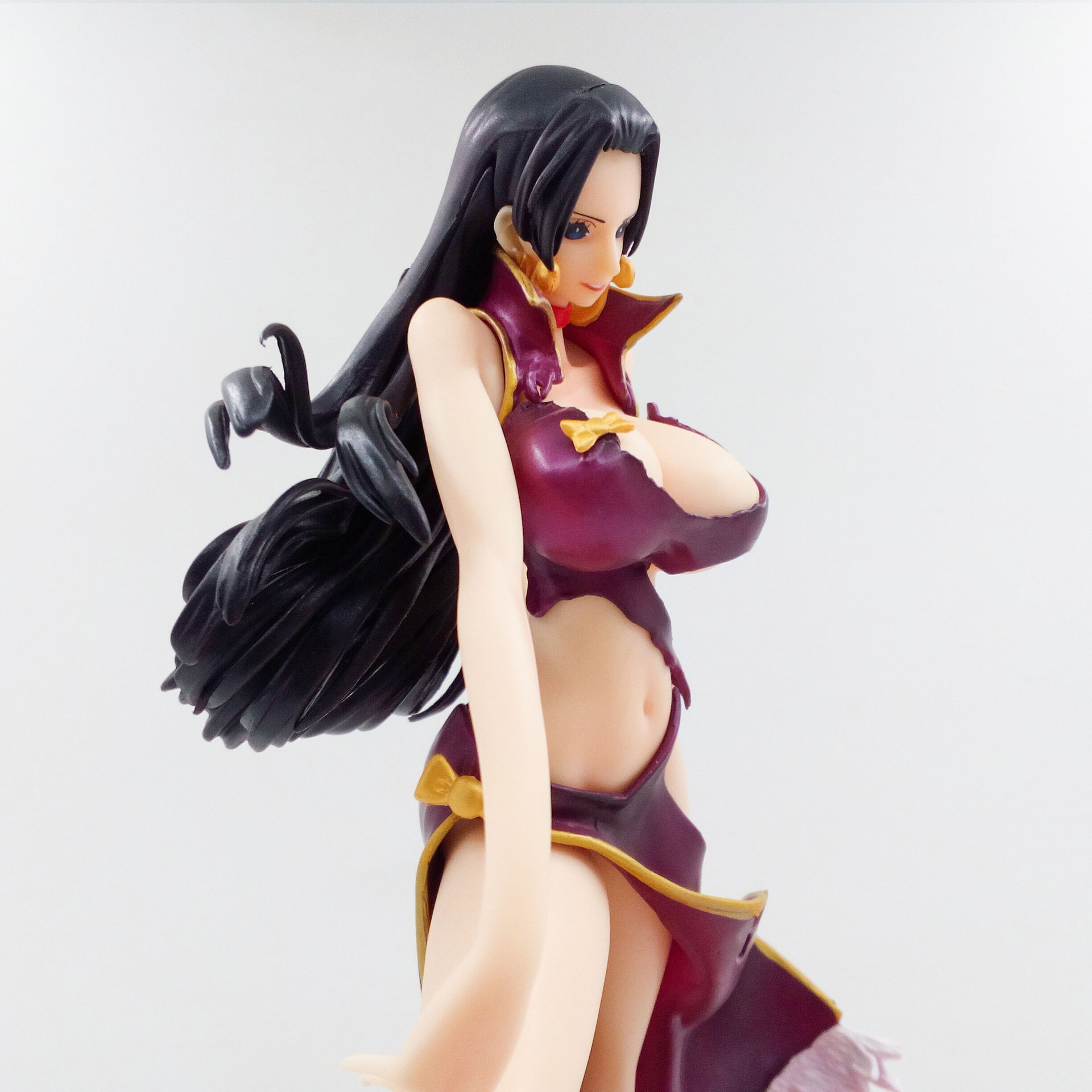 现货 海贼王 闪光&魅力 波雅汉库克 女帝 战损版 旗袍 盒装手办