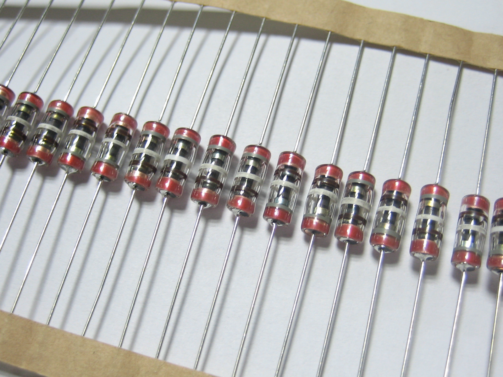 ra-302m-v7 ra-302ms-v7 okaya冈谷玻璃放电管 防雷管 3000v