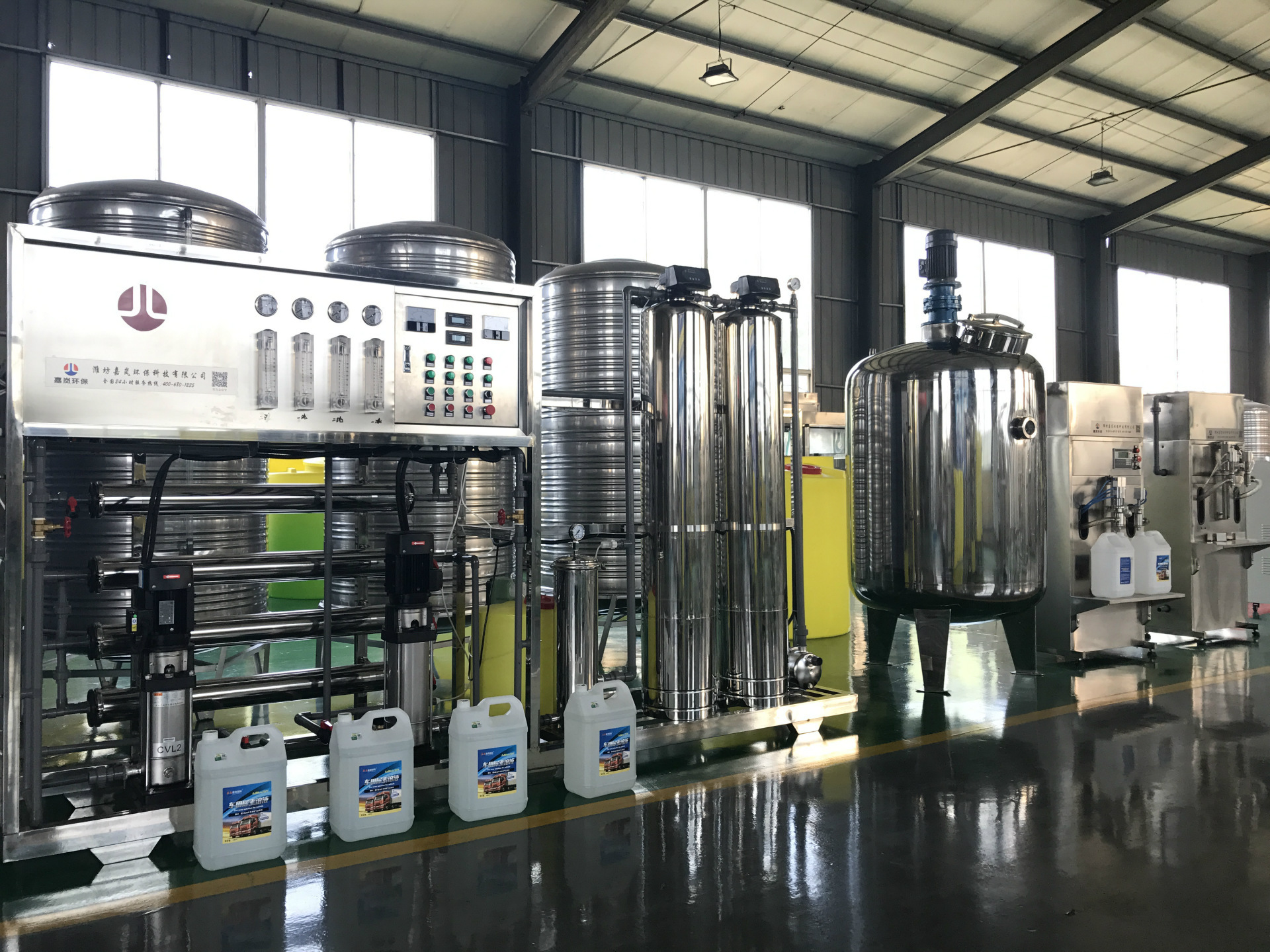 尿素溶液生产设备 免费提供技术可以上门参观考察 3-6万就可投产