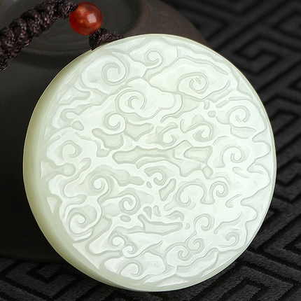 厂家直销天然新疆和田玉圆牌祥云玉牌吊坠挂件送证书送礼佳品