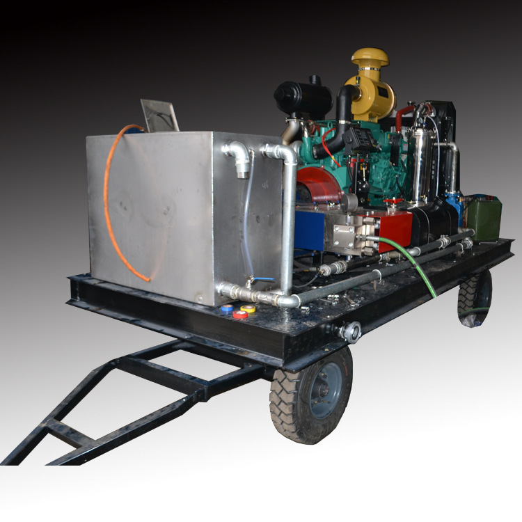 储油罐内壁清洗机大型油罐高压清洗机原油焦油污垢高压清洗机