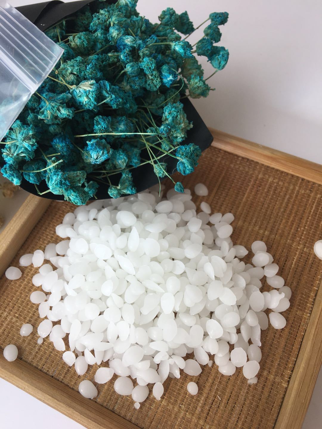 100g装 天然白蜂蜡唇膏材料口红diy自制手工口红原料白色颗粒蜂蜡