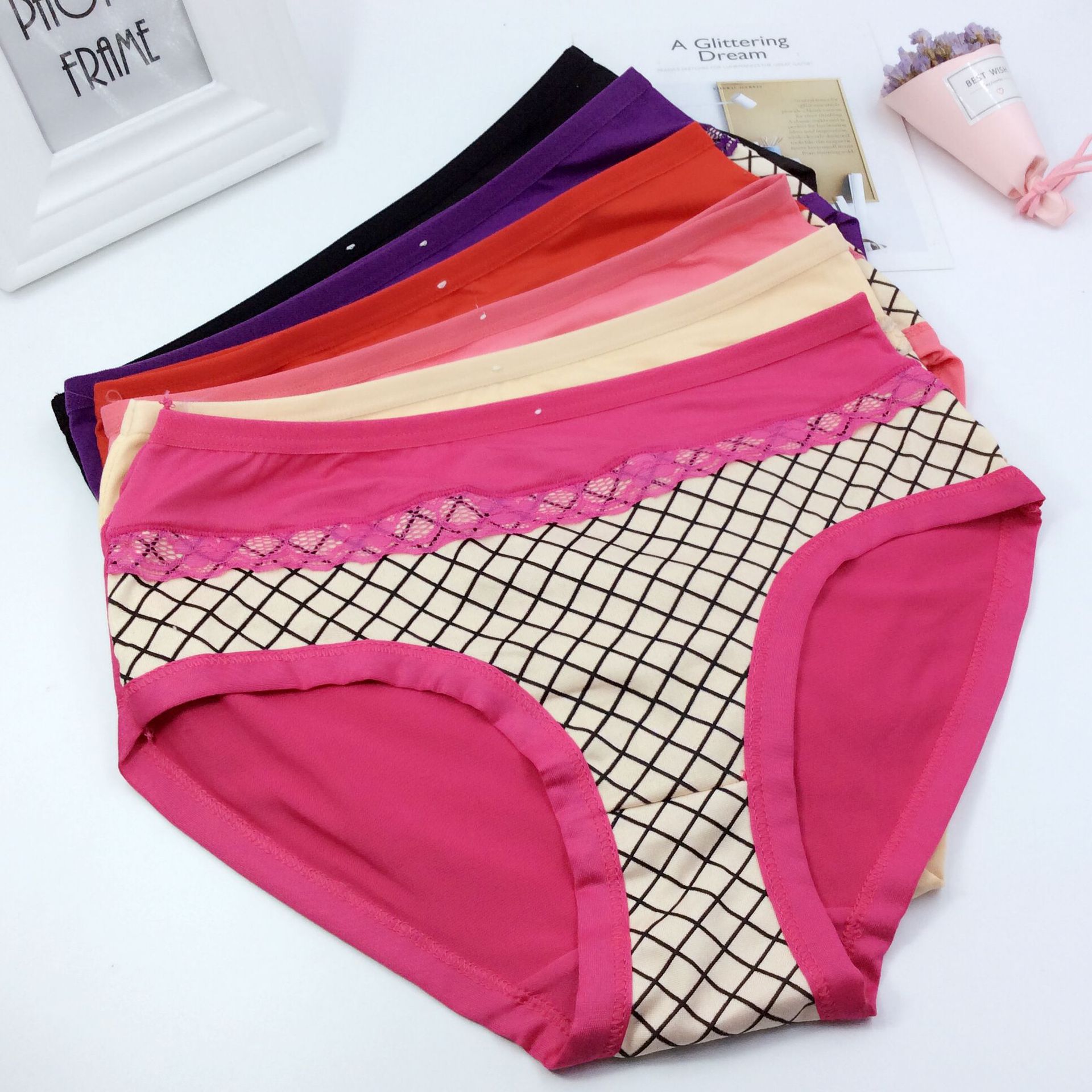 女士中腰内裤 普宁内裤 特价大码牛奶丝柔软透气印花女内裤 外贸