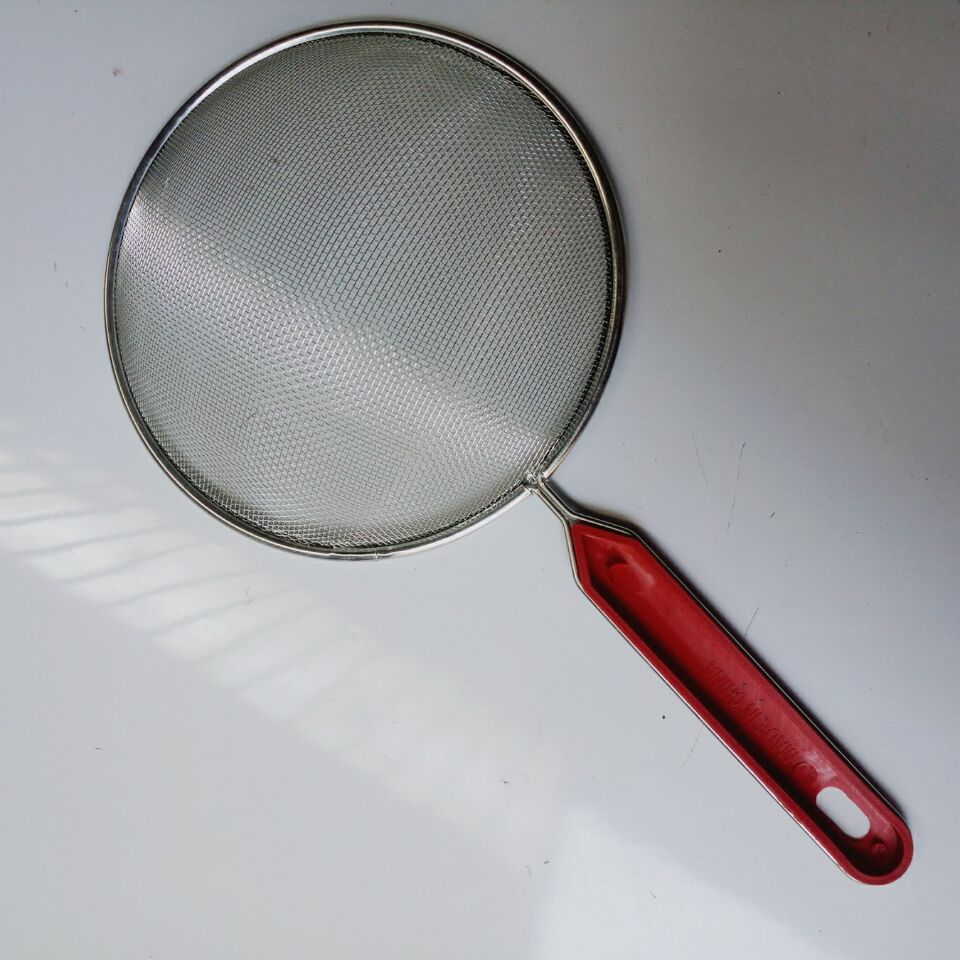 厂家直销滤油网 豆浆油渣过滤漏勺 1元厨房日用百货6cm12cm16cm