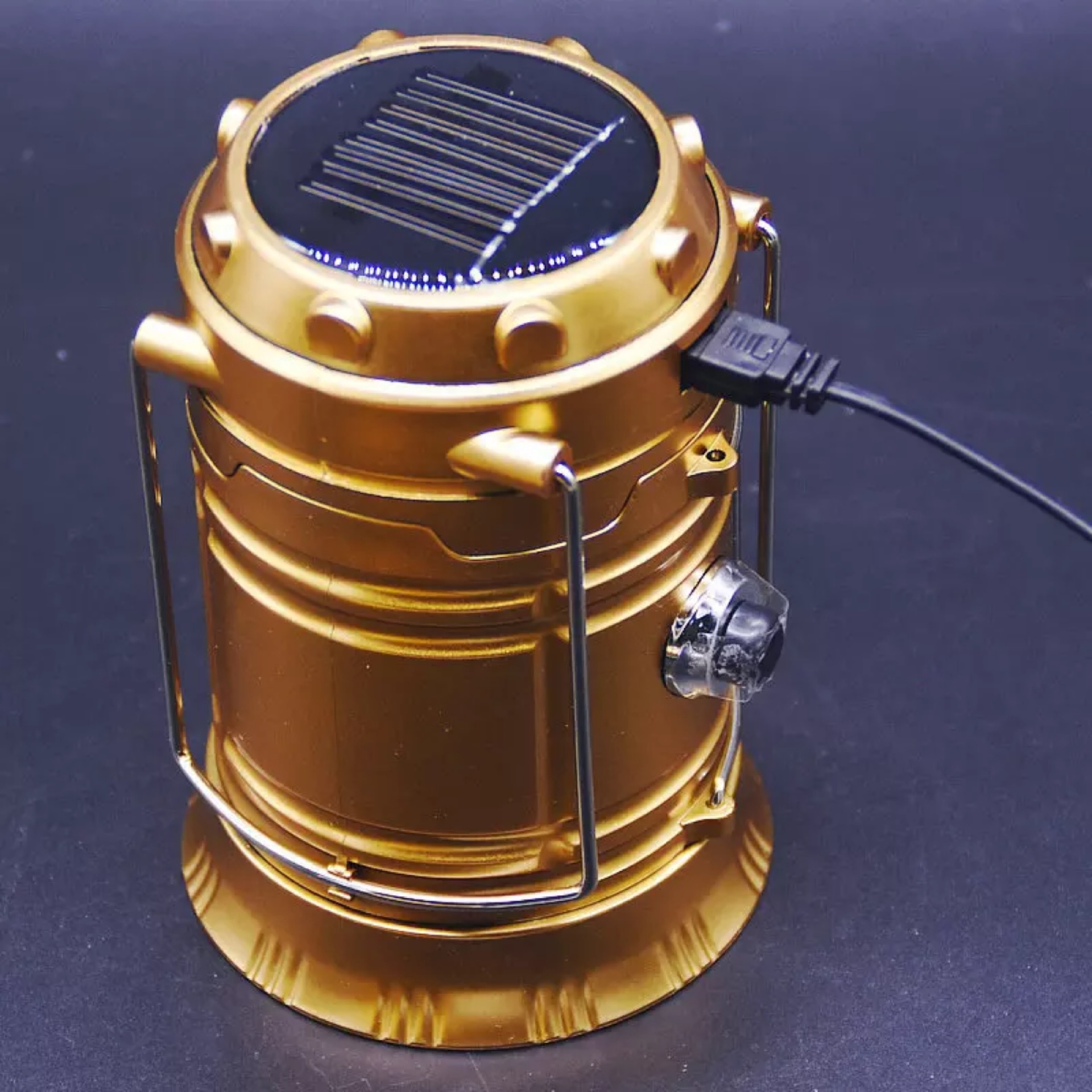 太阳能迷你款小马灯 手提灯 户外探照野营灯 5700款迷你手提灯