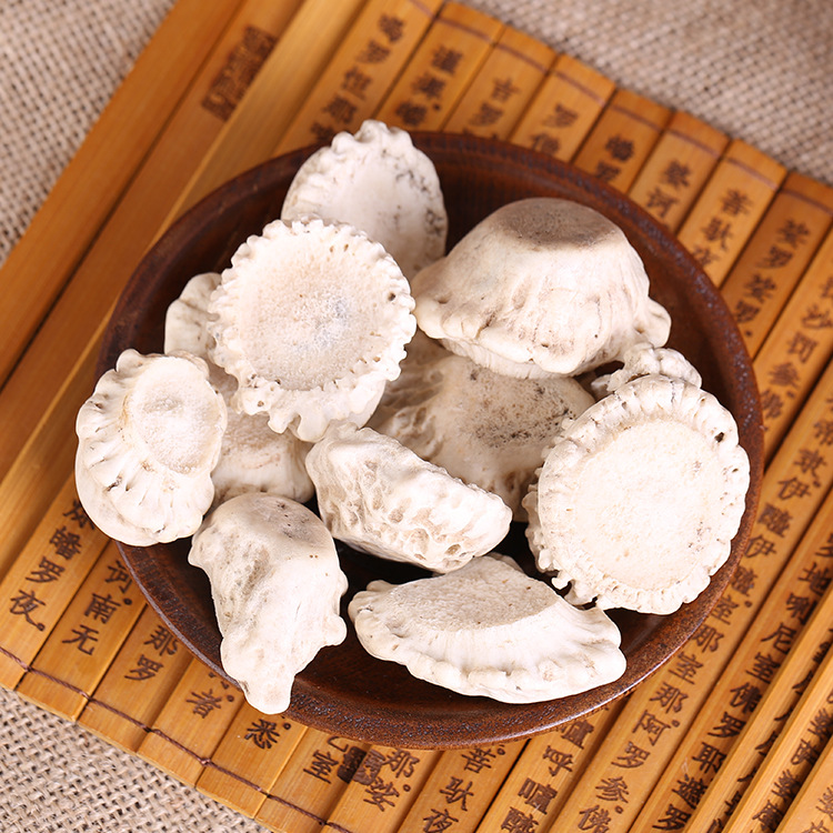 供应东北鹿乡特产散装鹿托盘 鹿角帽自然脱落无杂质 鹿角帽批发